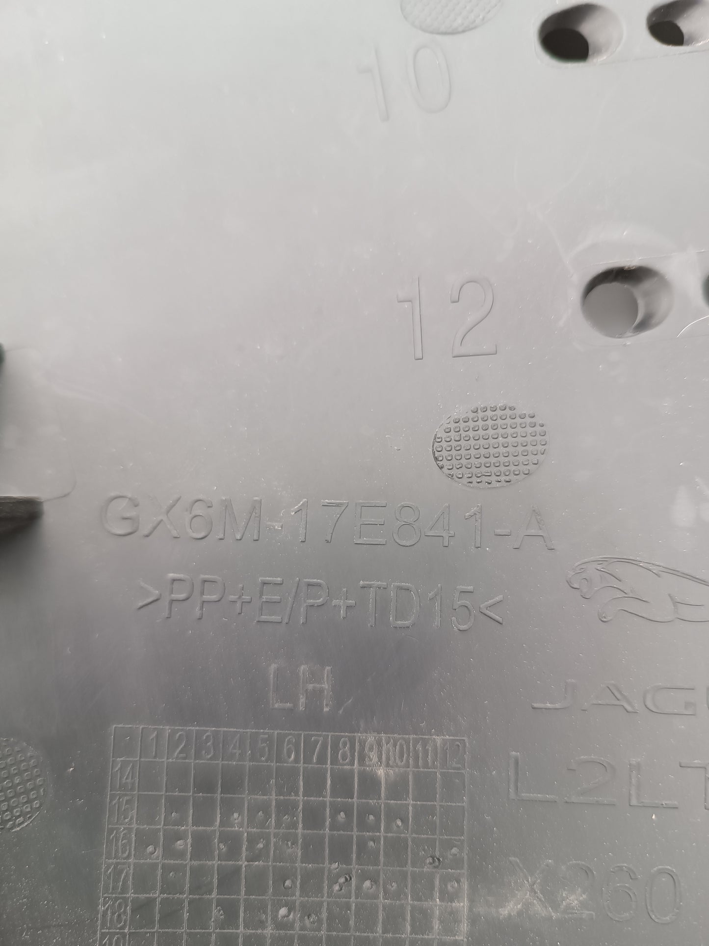 T2H10665