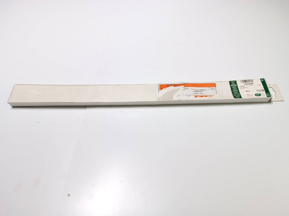 LR012047