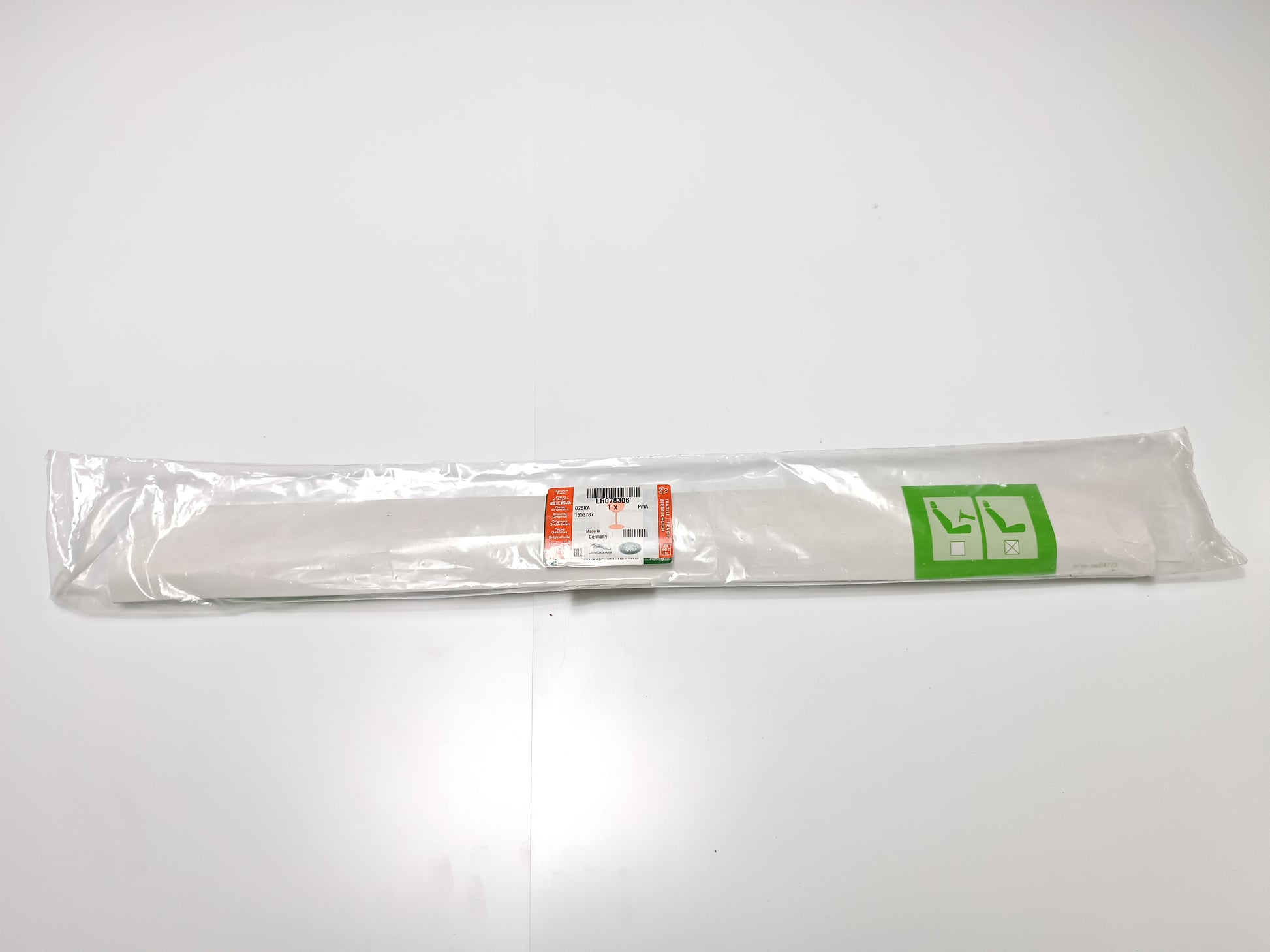 LR154900,LR078306