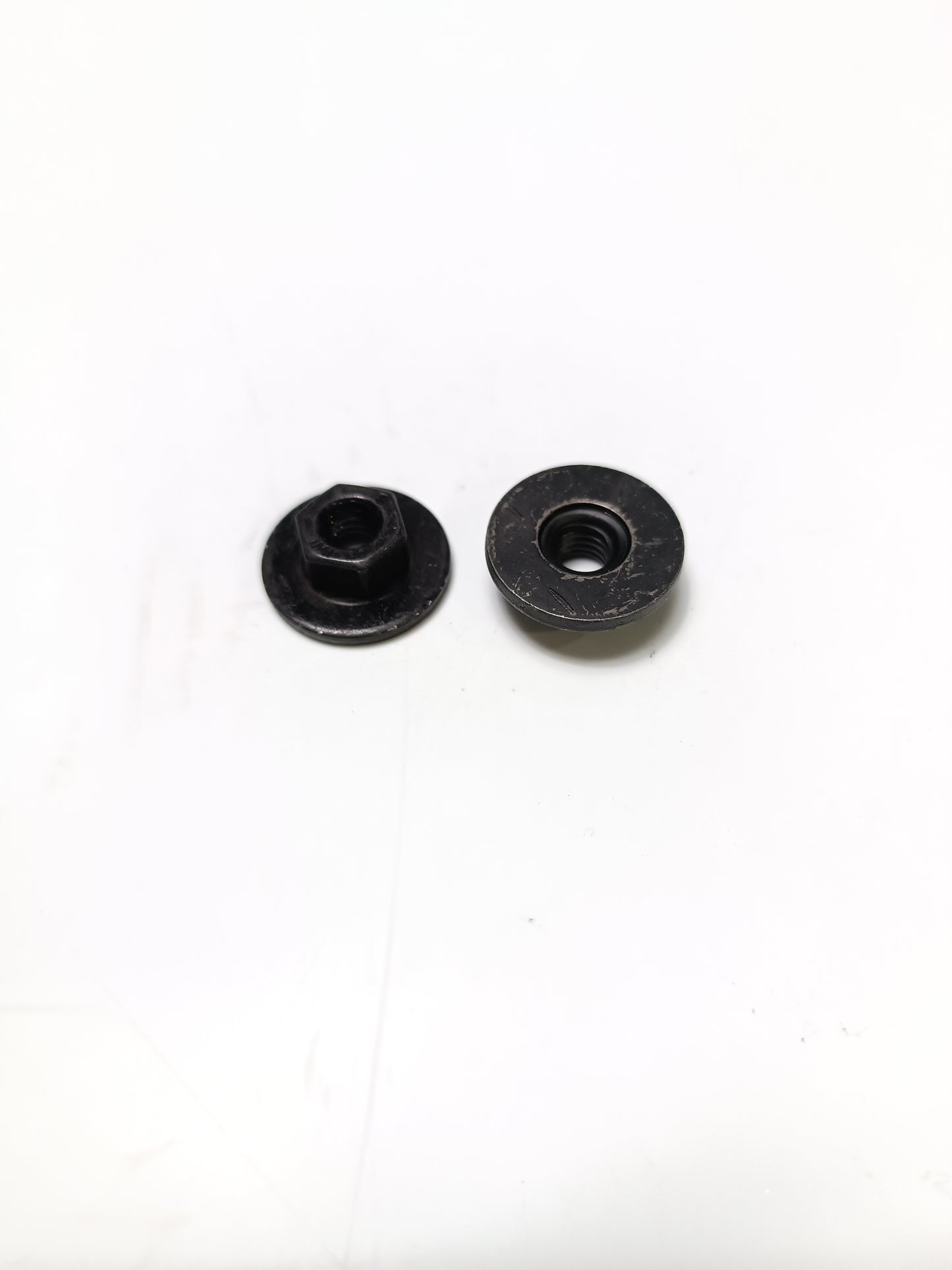 LR038528,C2D40989