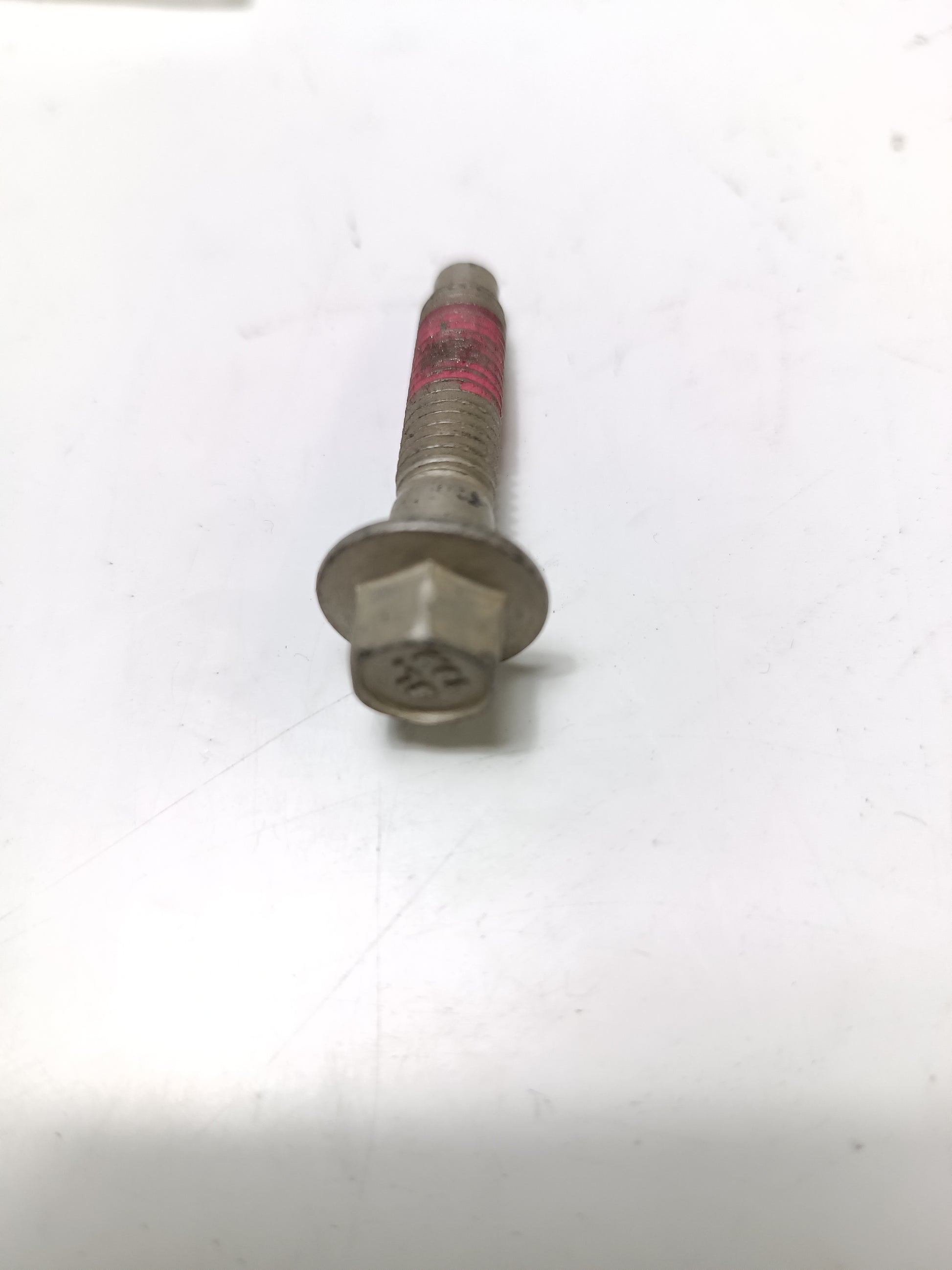 XR81849,LR091086,C2P9500