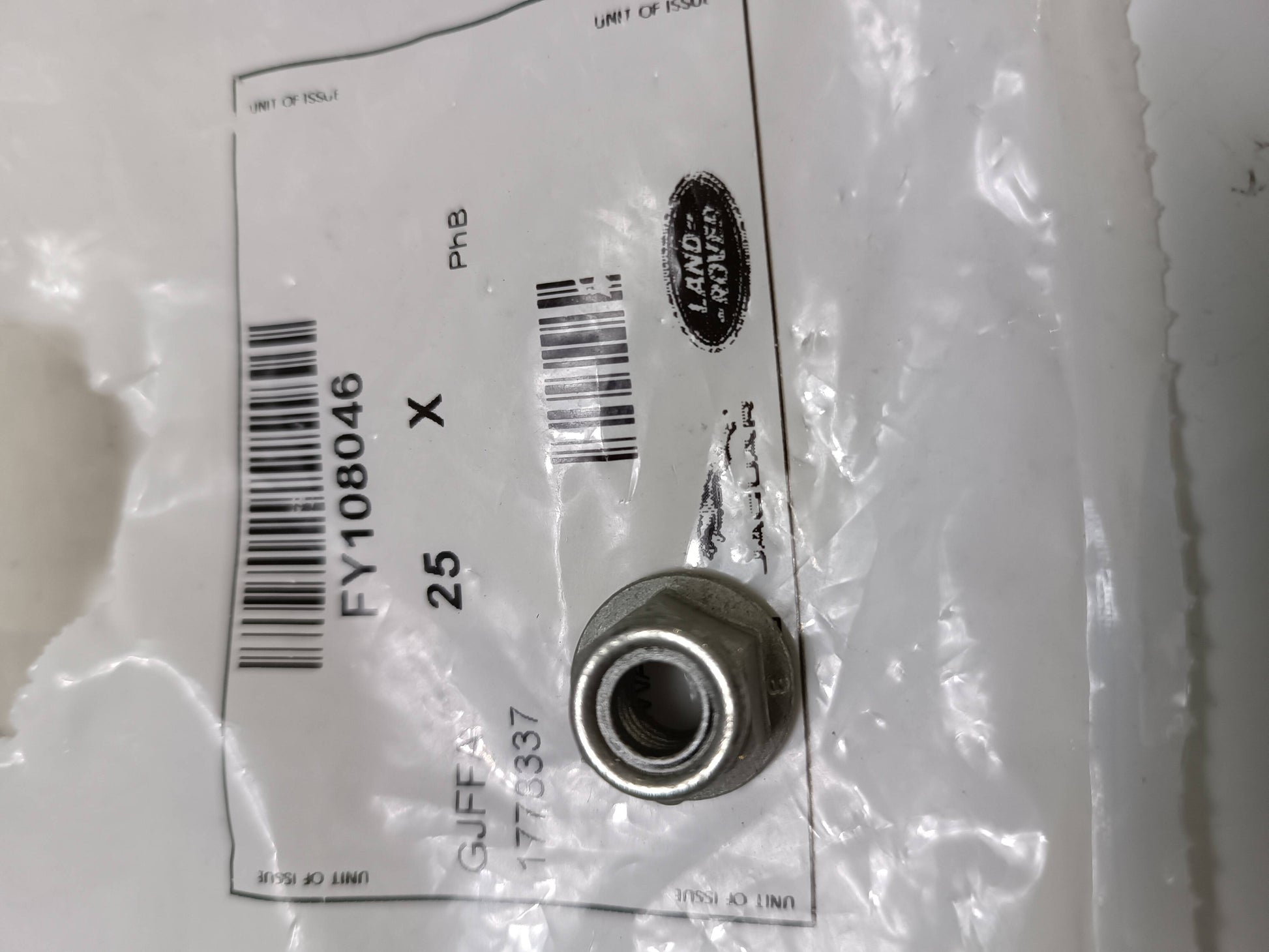 FY108046,C2P4786