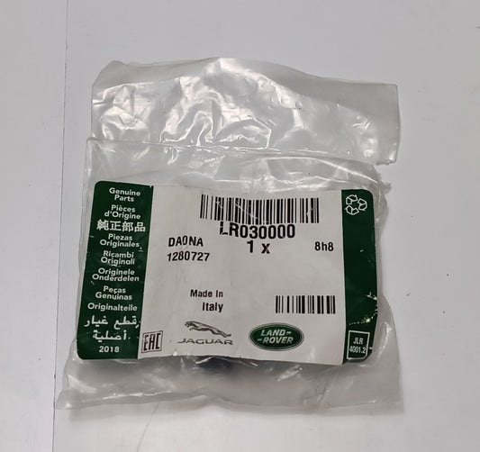 LR030000