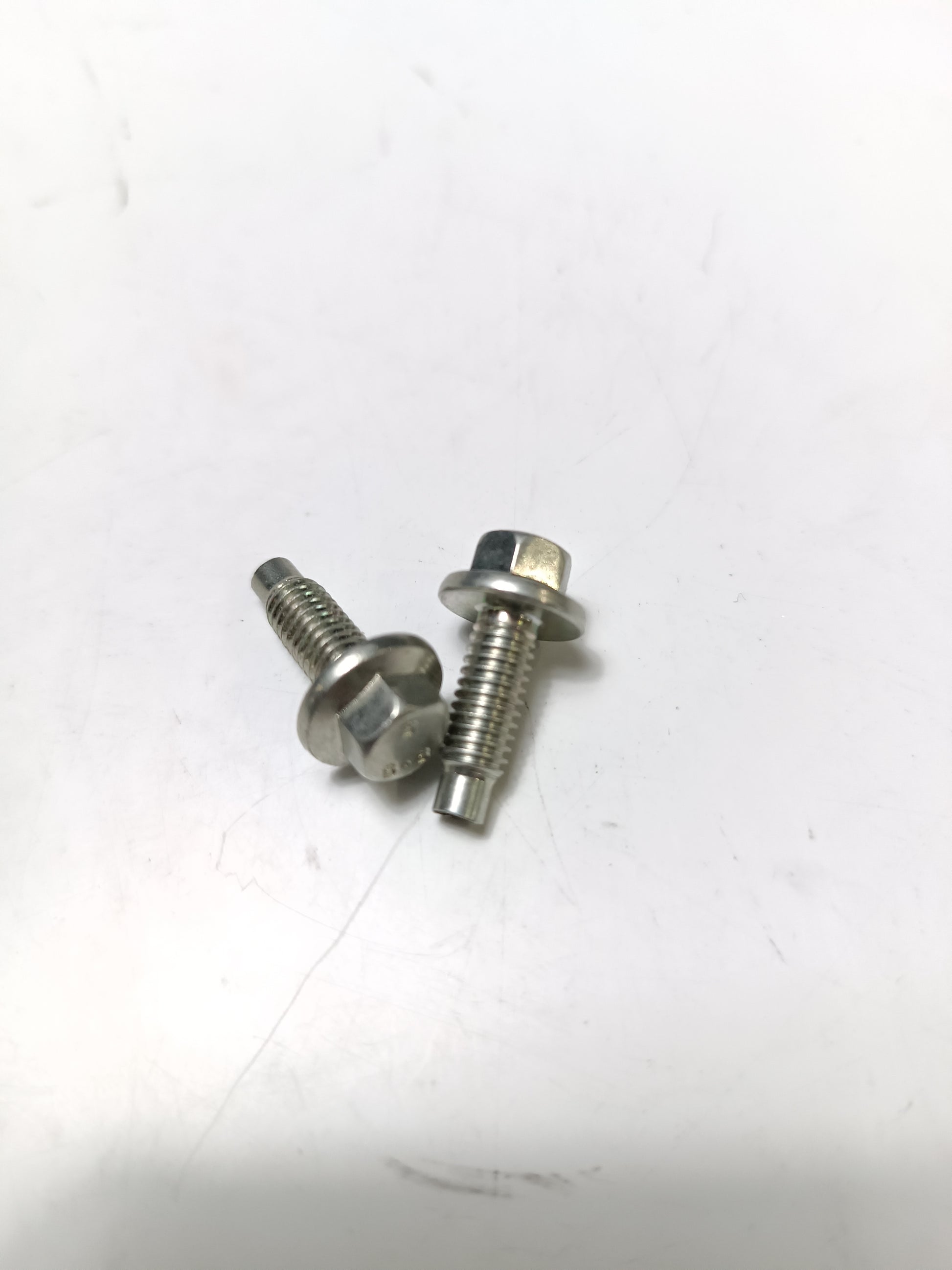 C2G2053,4408651