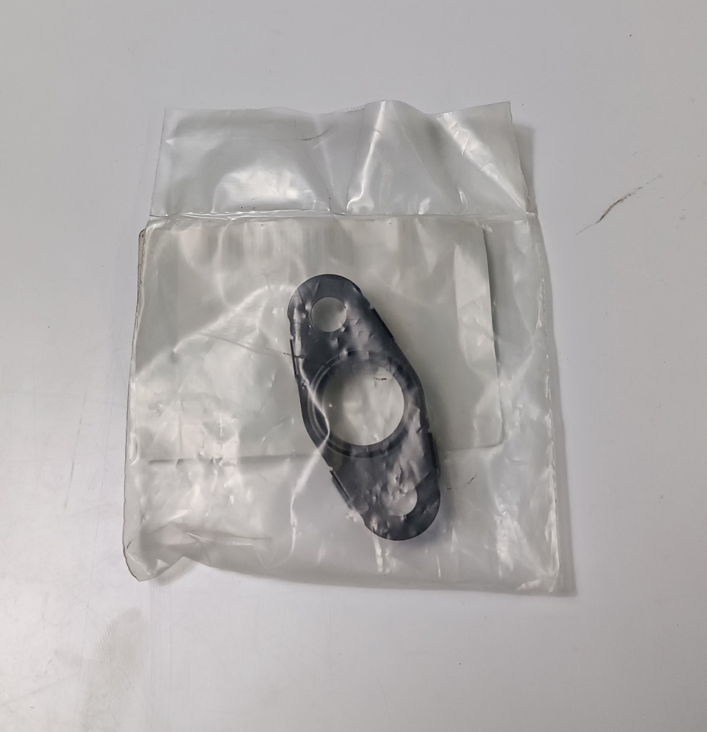 LR005537
