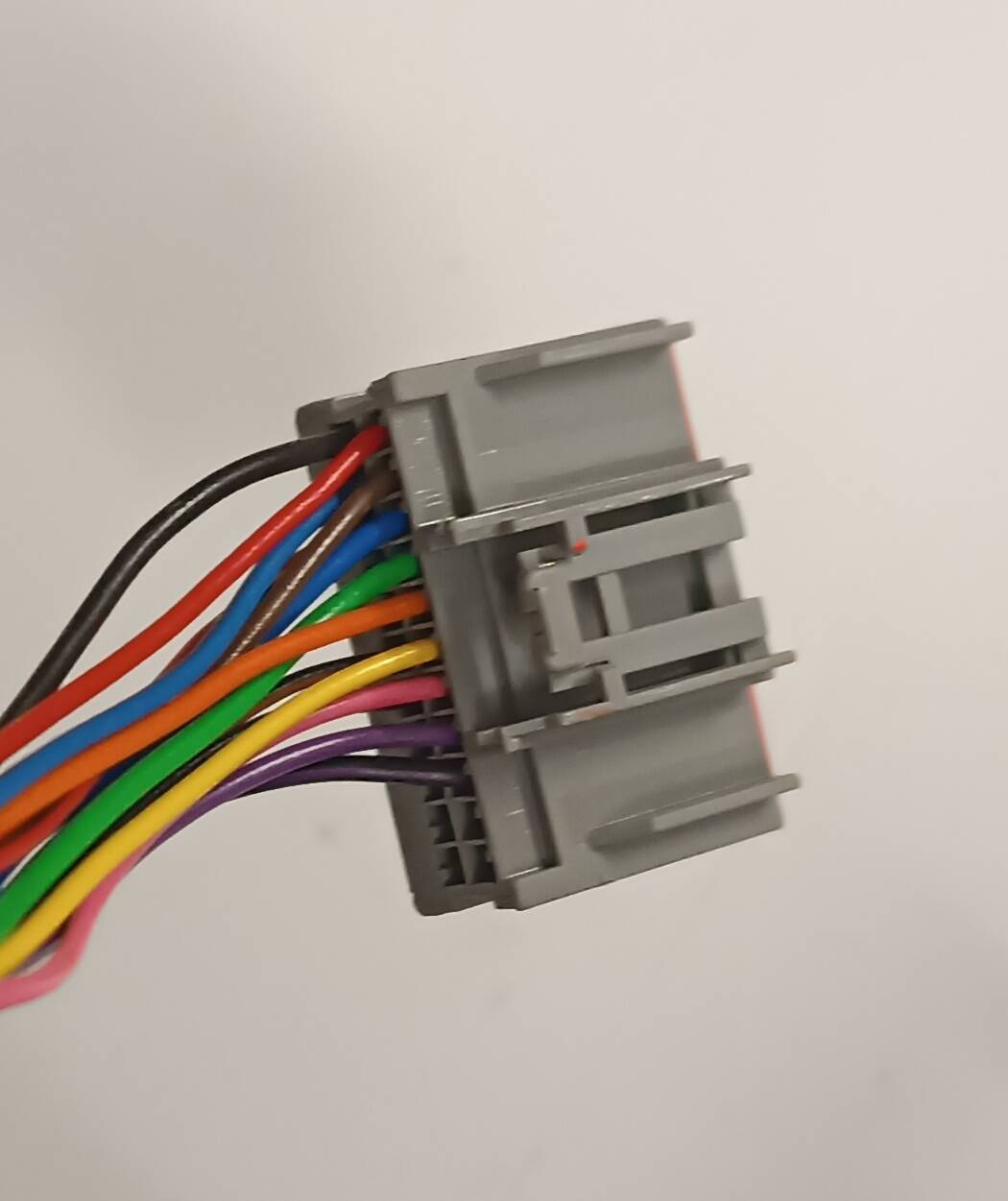 T4K20370