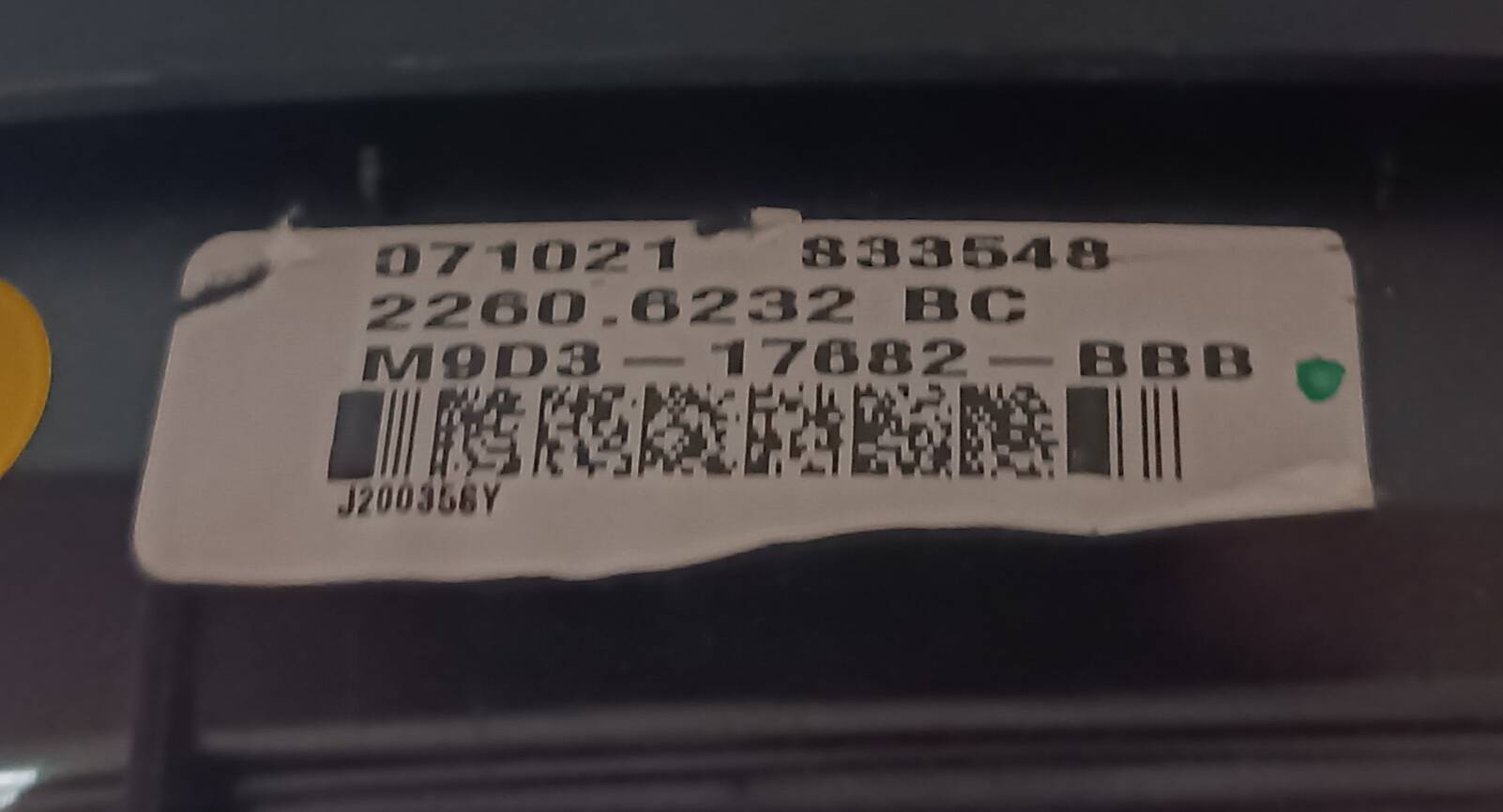 T4K20370