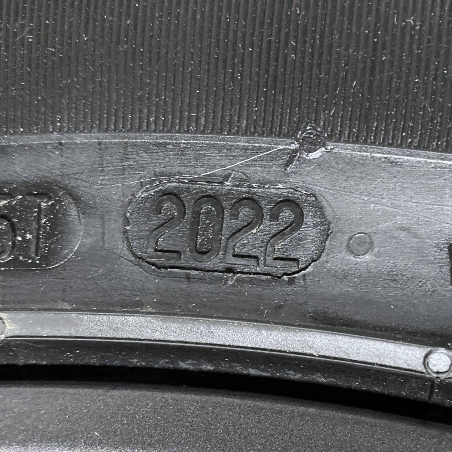 LR141889