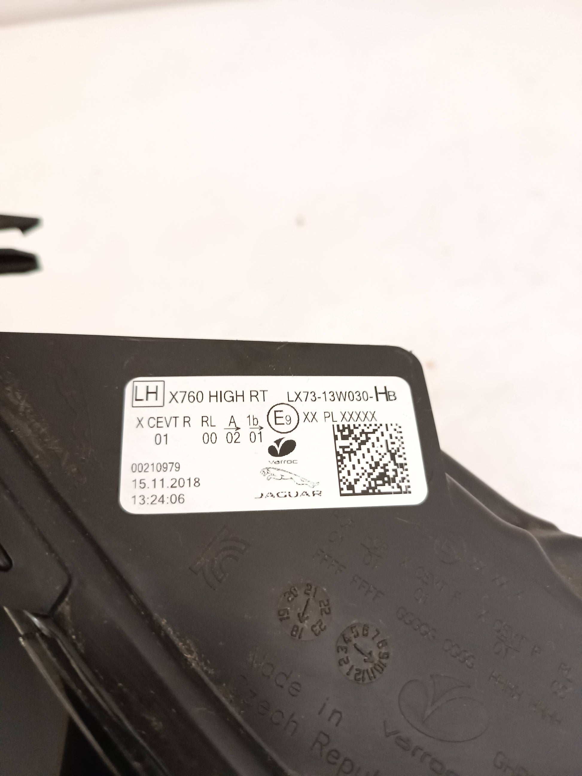 T4N25562
