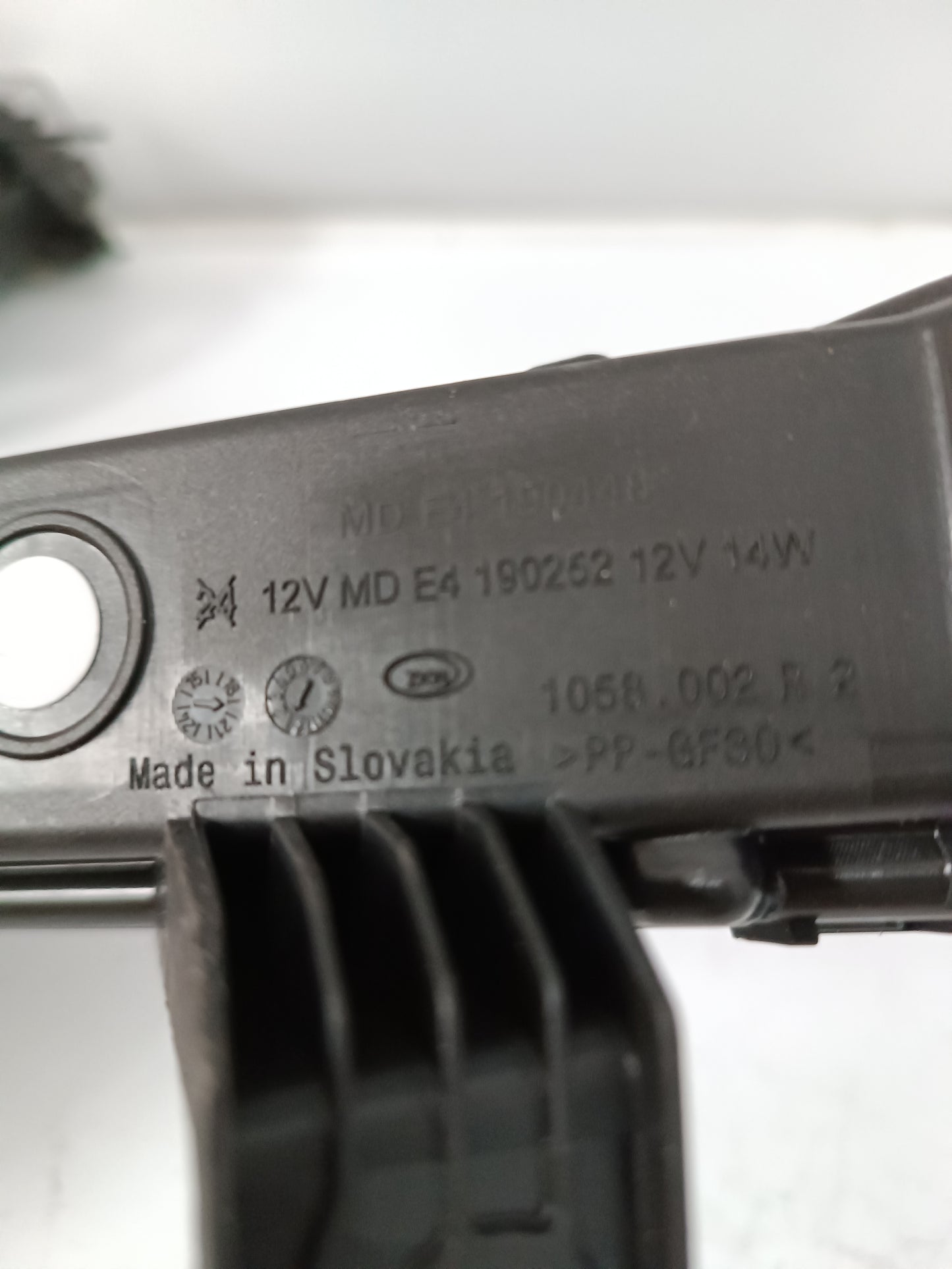 LR111099,LR093416