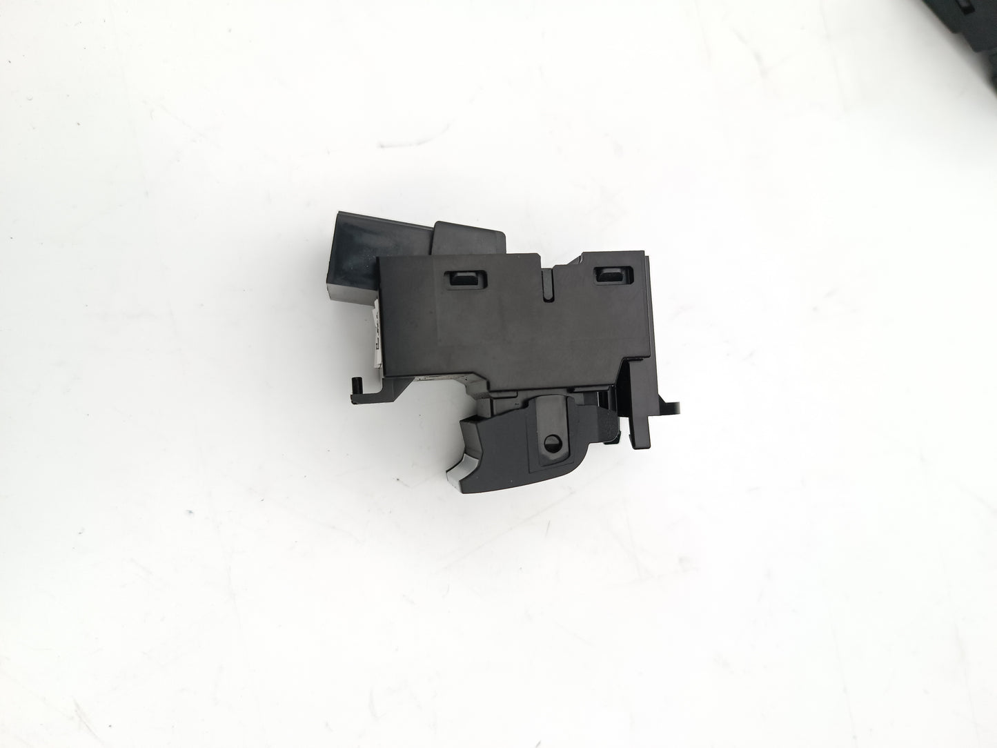 T4K4281,LR059773
