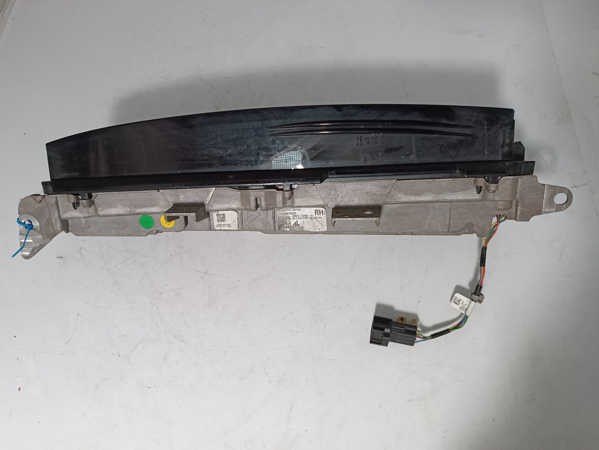 LR187205,LR152172,453123544,453123538