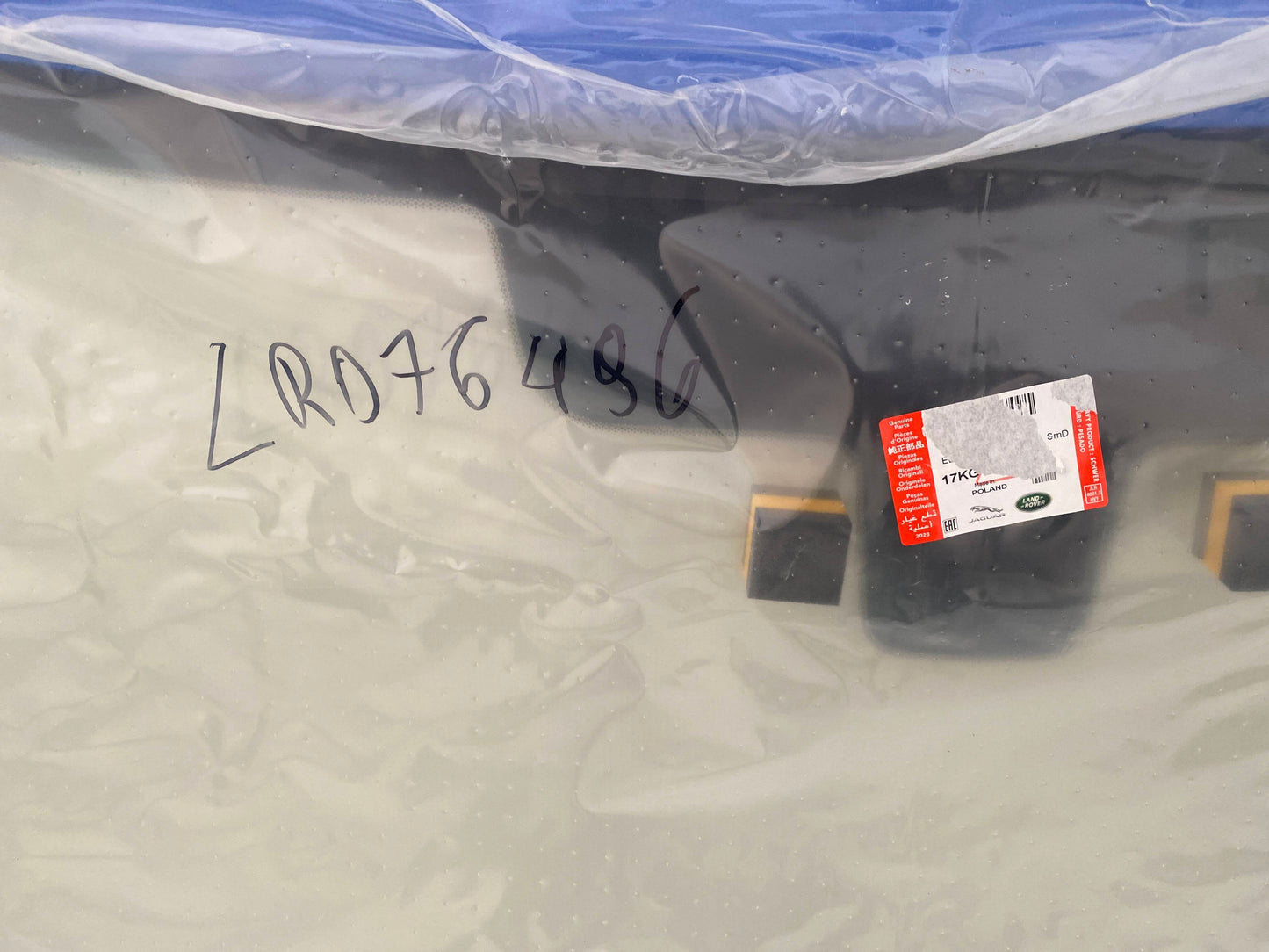 LR076496