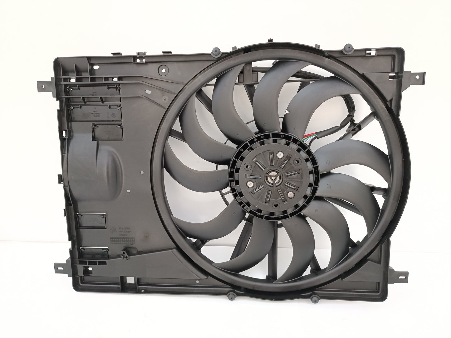 LR144532,LR135874,LR115310,J9C28591,J9C22813