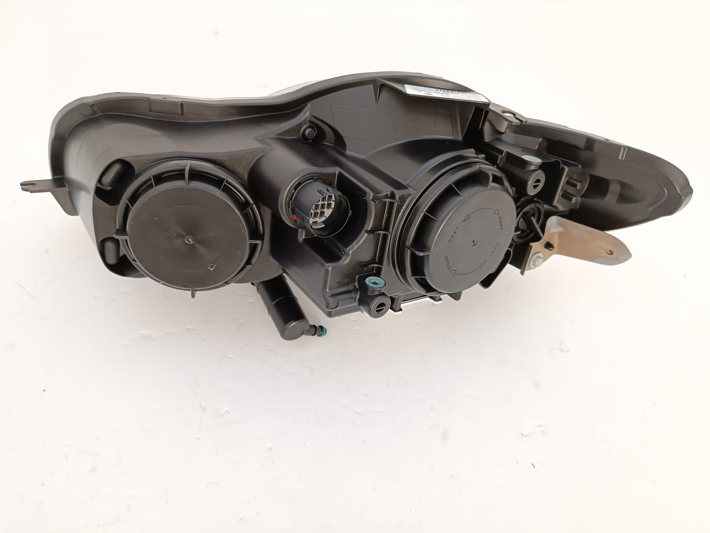 C2Z3468,C2Z30854,C2Z13822