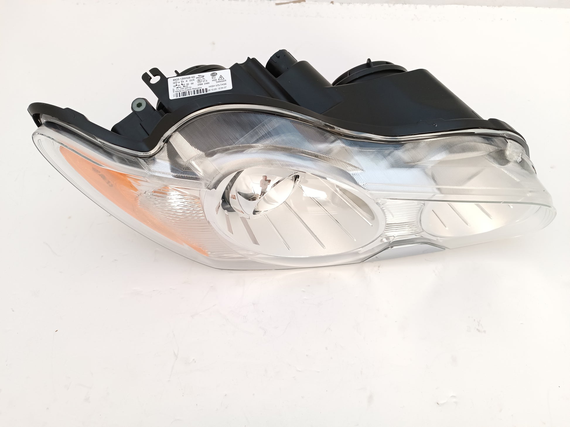 C2Z3468,C2Z30854,C2Z13822