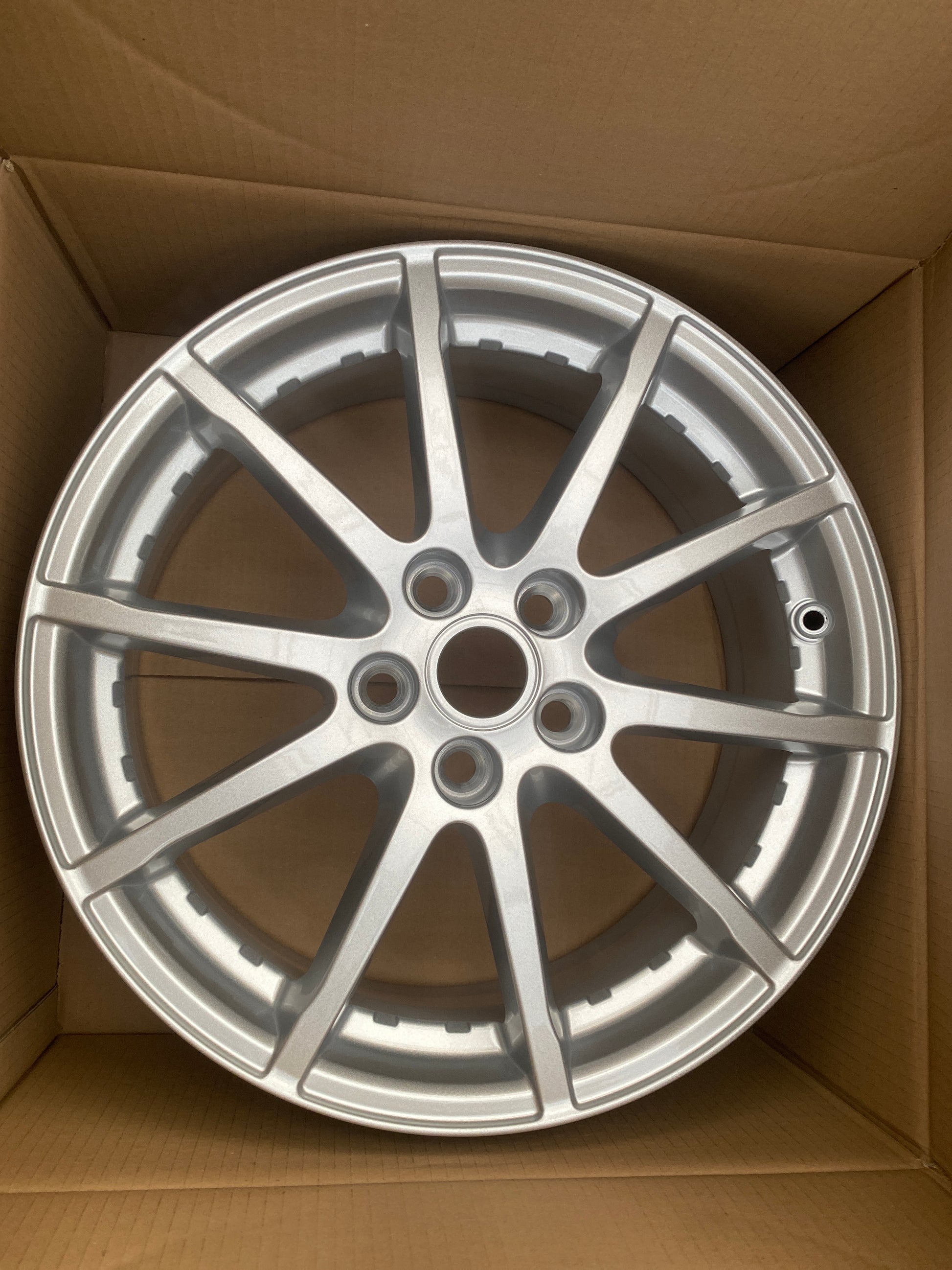 LR073511,LR066480,LR048429,LR024421,J9C1273