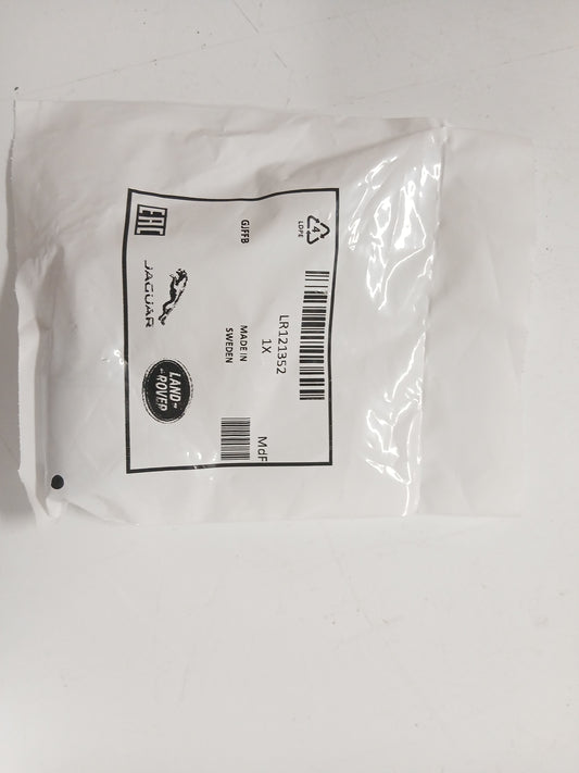 LR121352,AJ814142