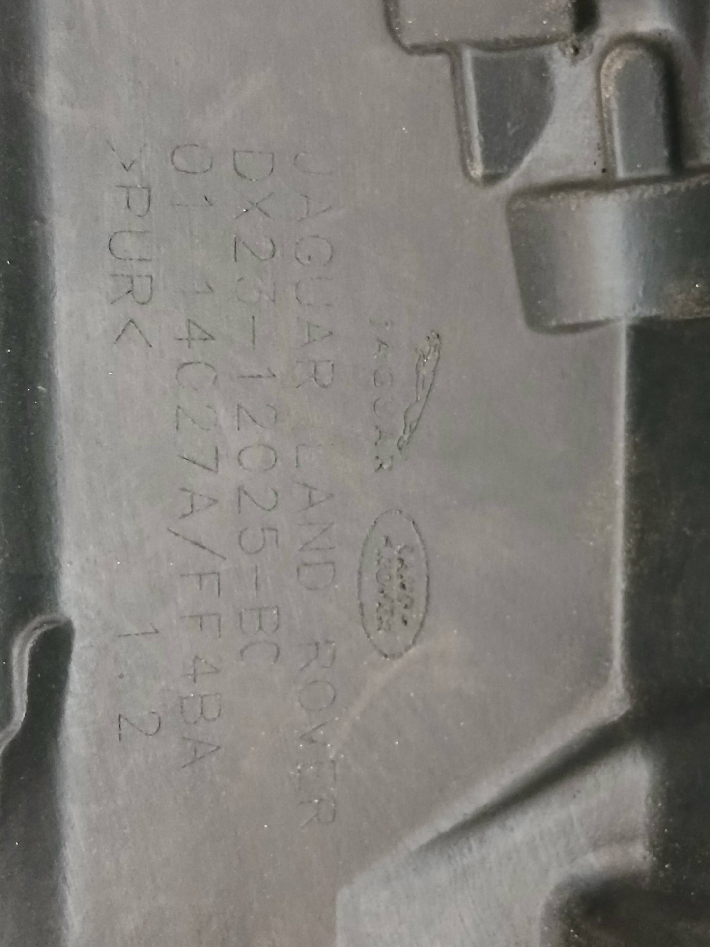 LR105409,LR041661,C2Z27934,AJ813956