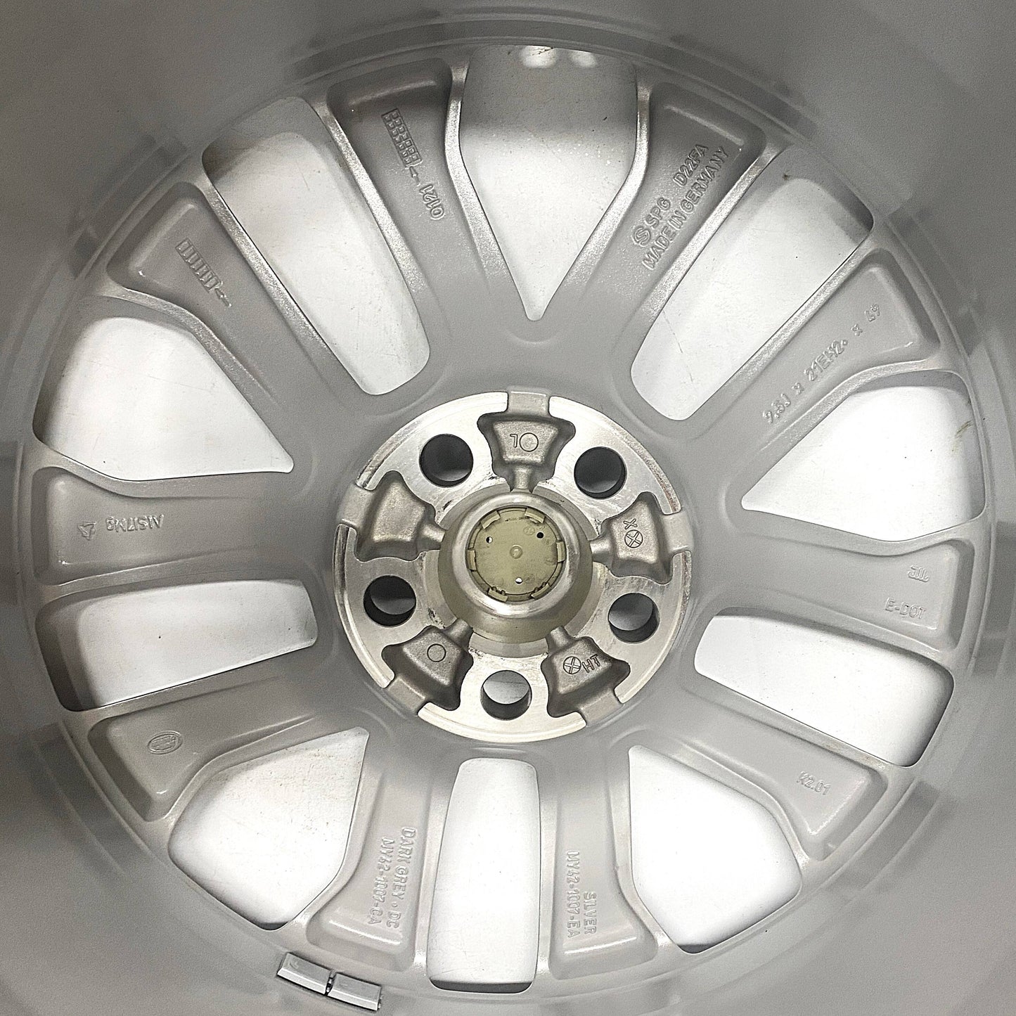 LR142065