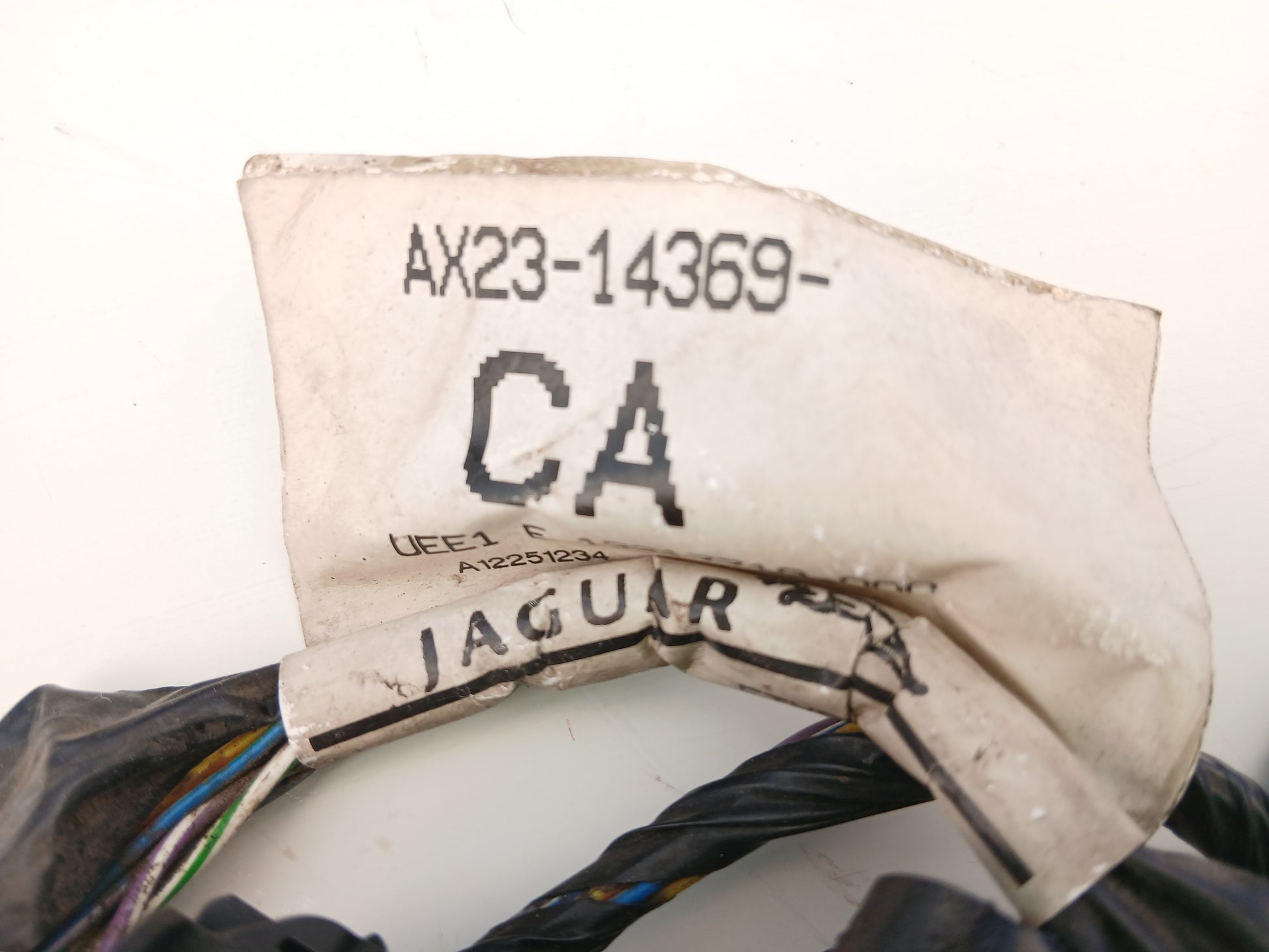 C2Z15805,C2Z15009