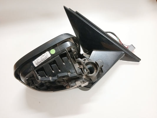 T2H9681