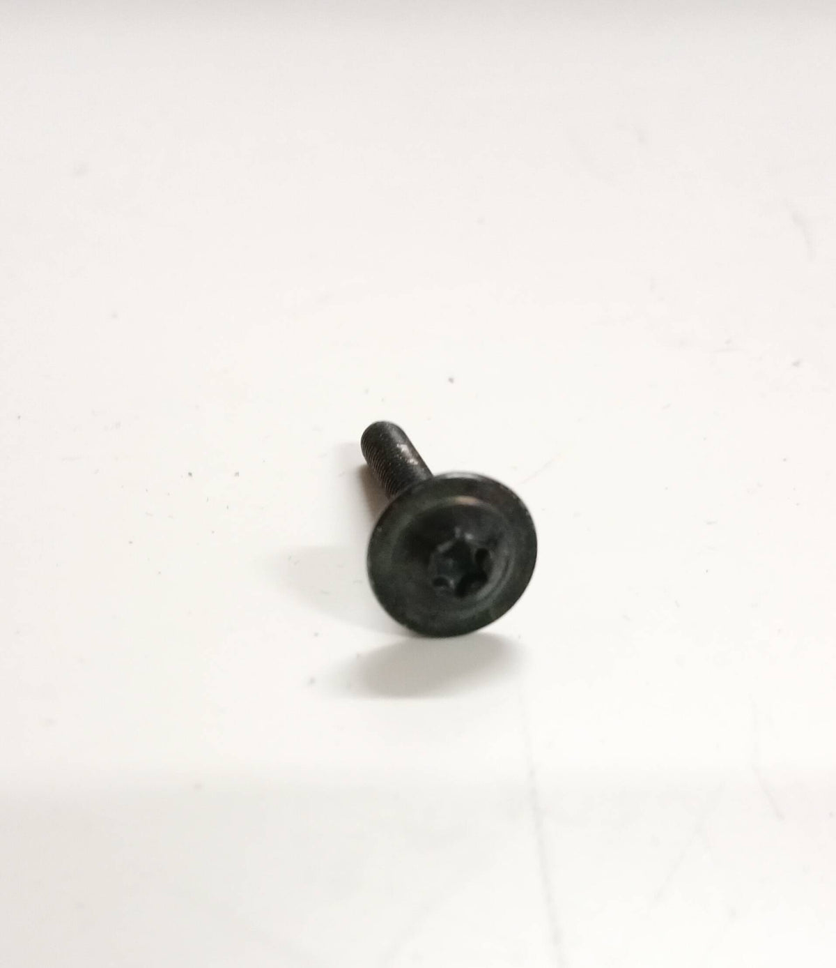 W506947S424,LR033646