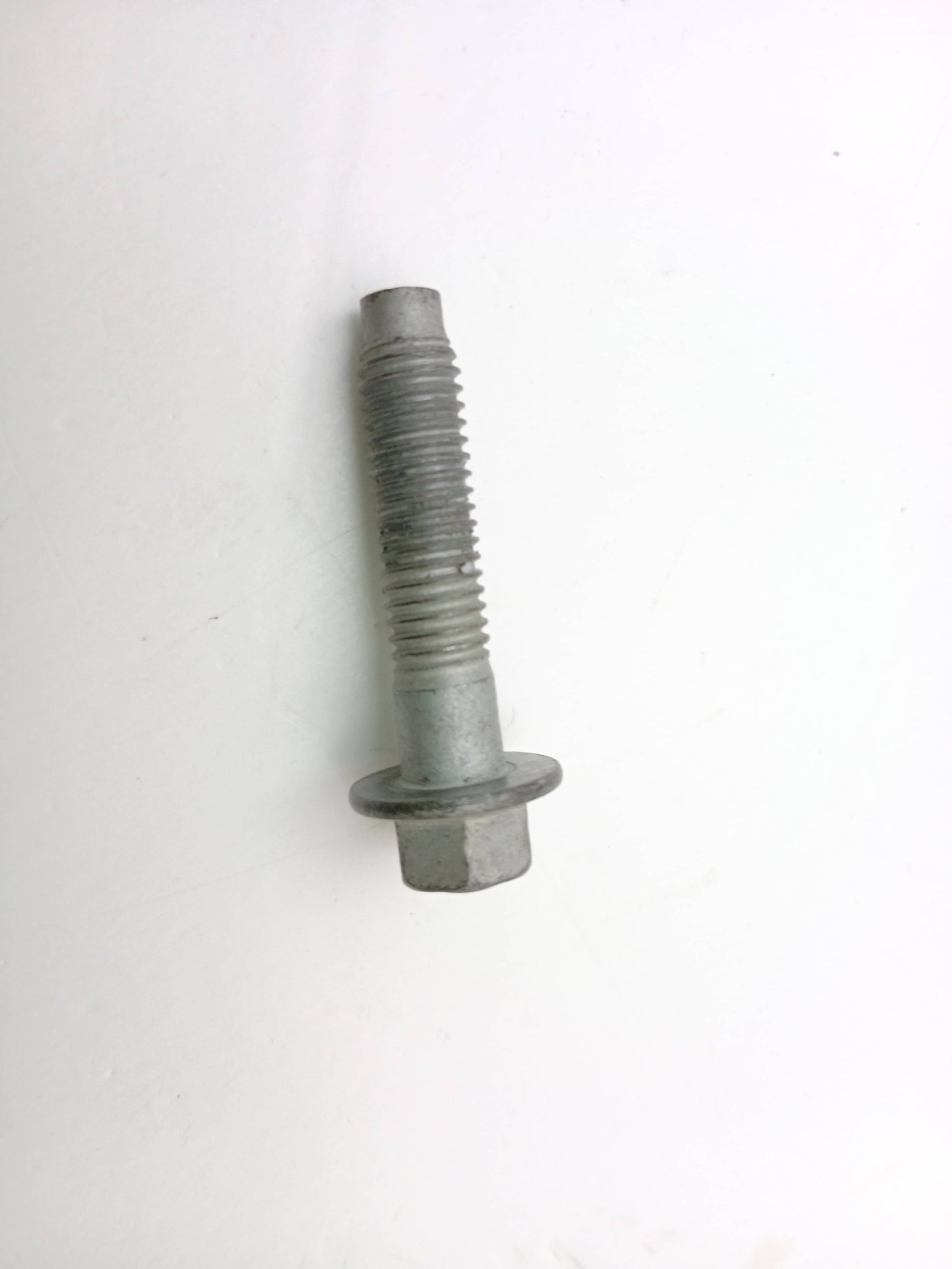 XR81849,LR091086,C2P9500