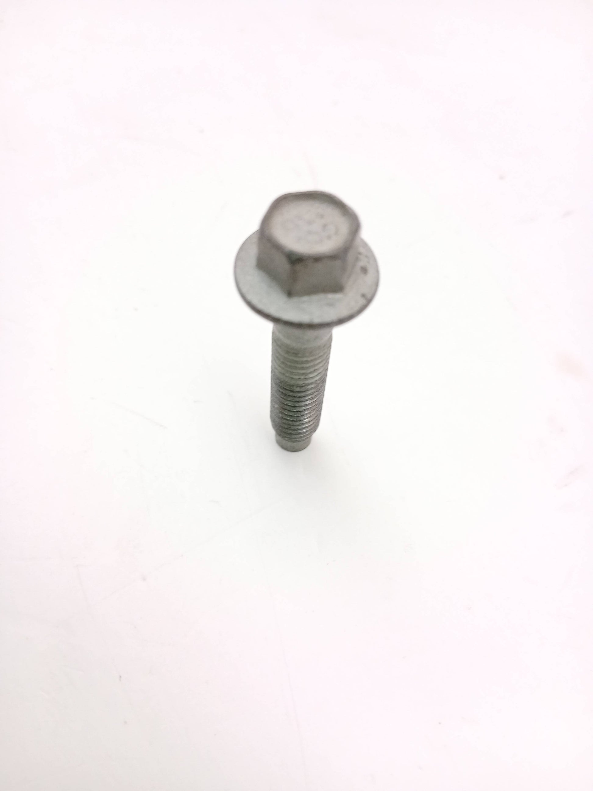 XR81849,LR091086,C2P9500