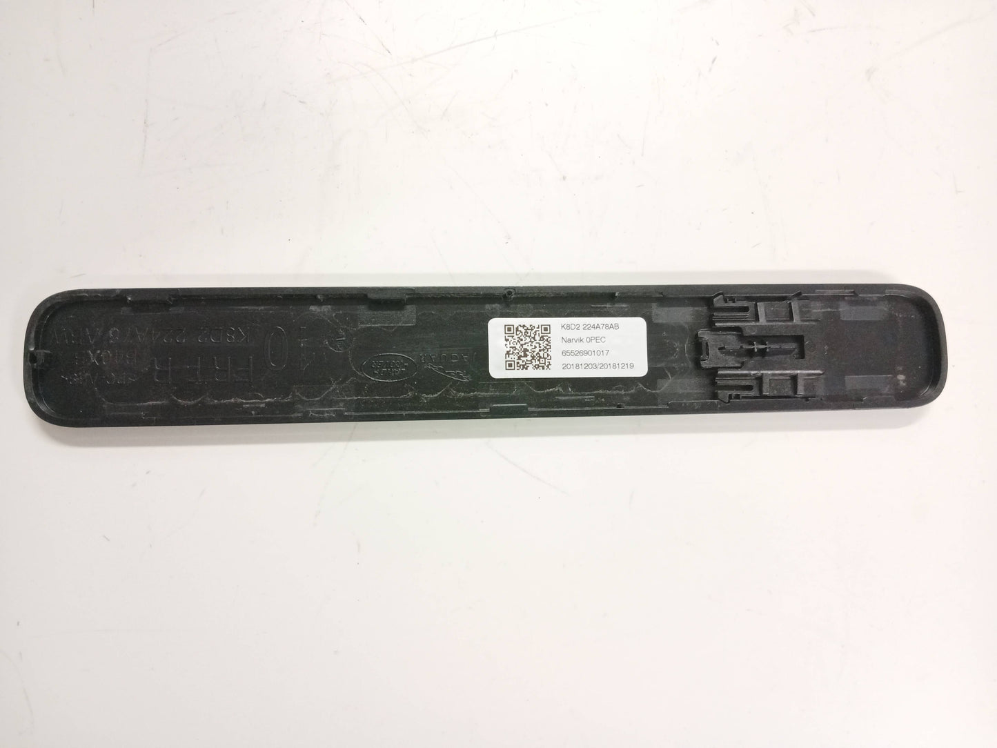 LR135272,LR115184
