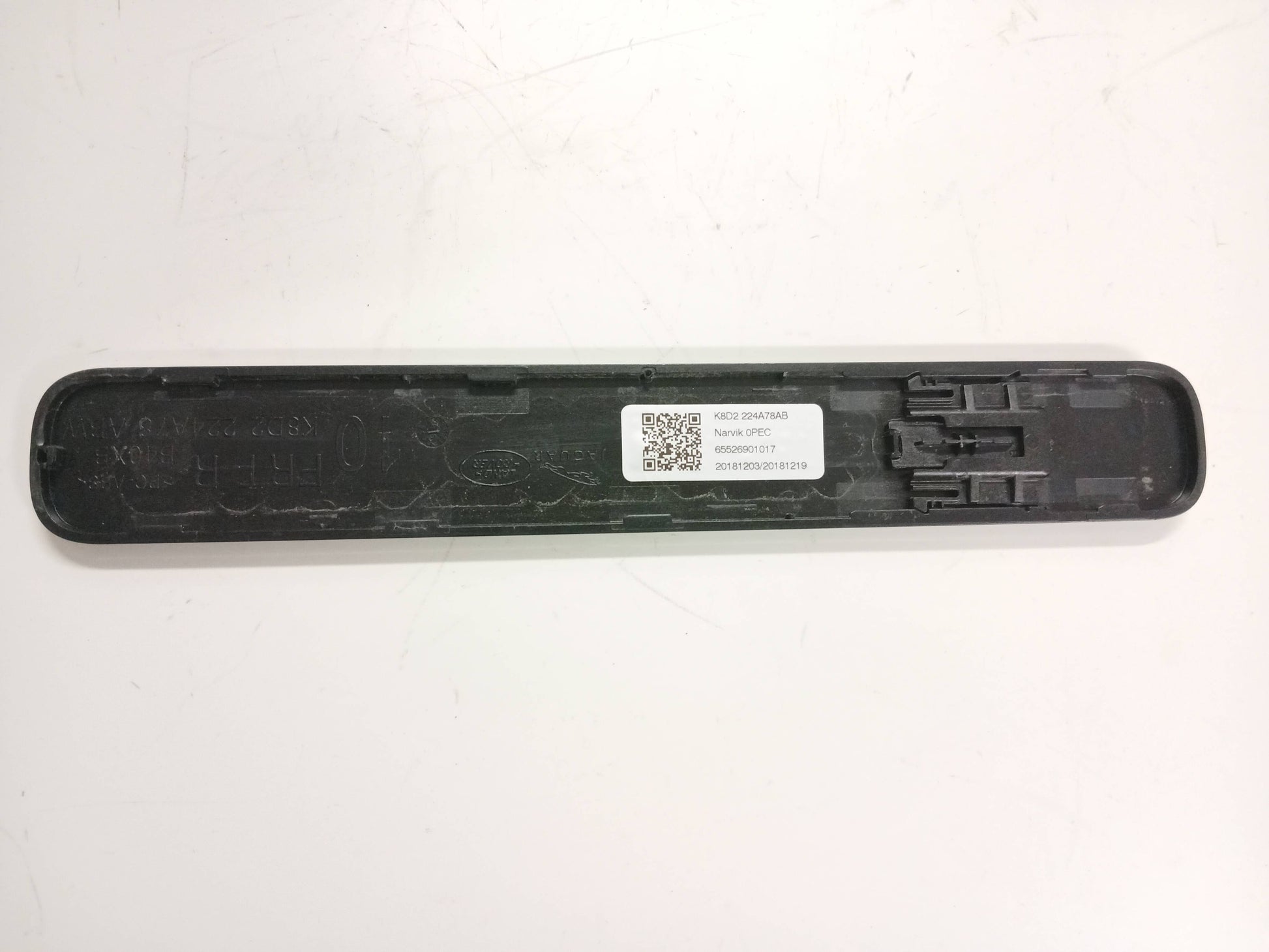 LR135272,LR115184