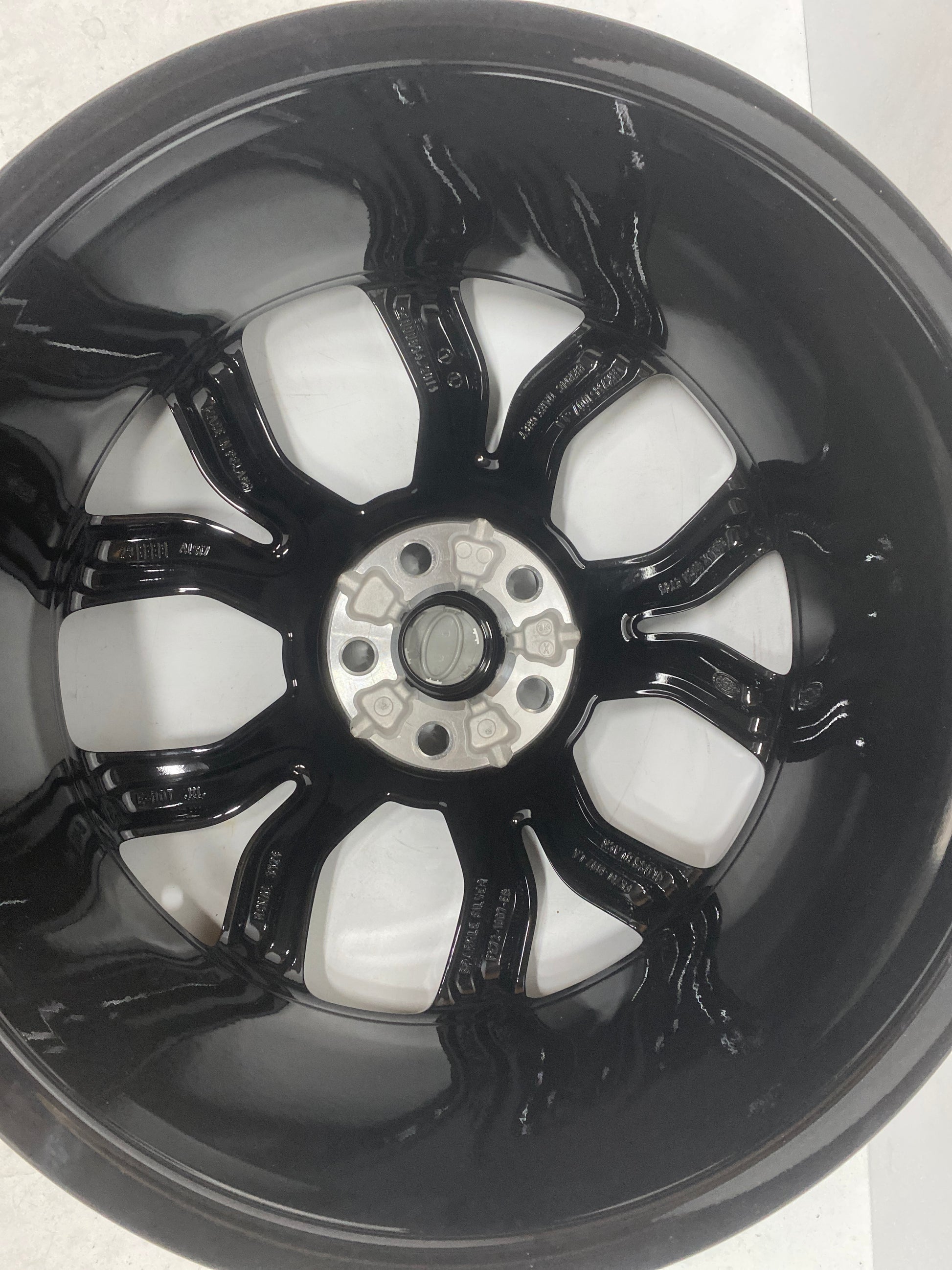 LR064196