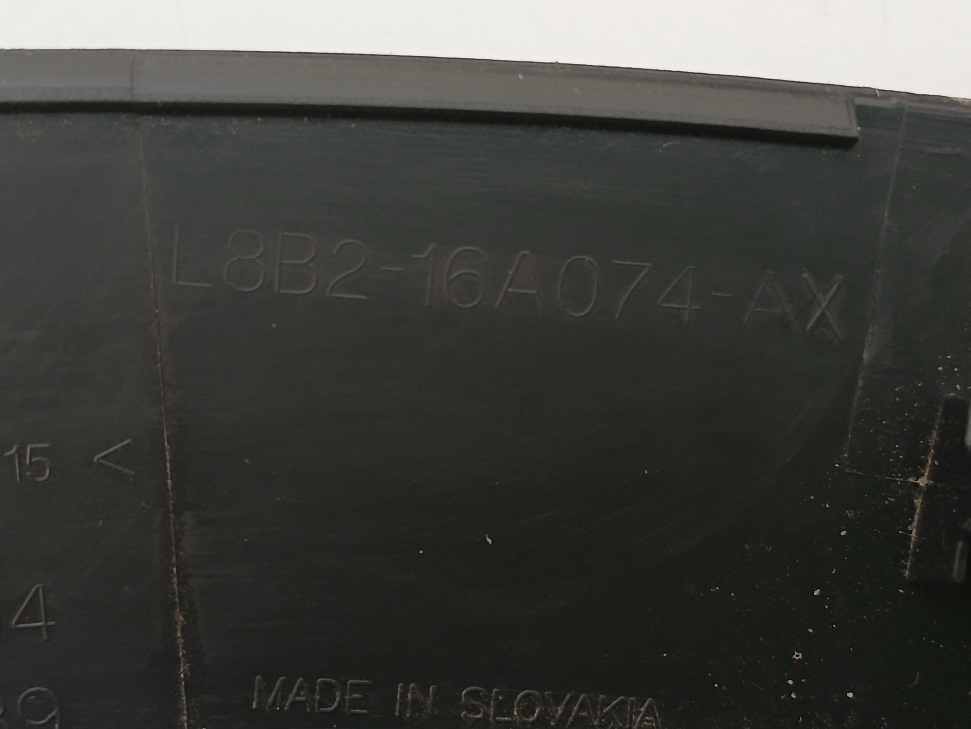 LR147922,LR130582