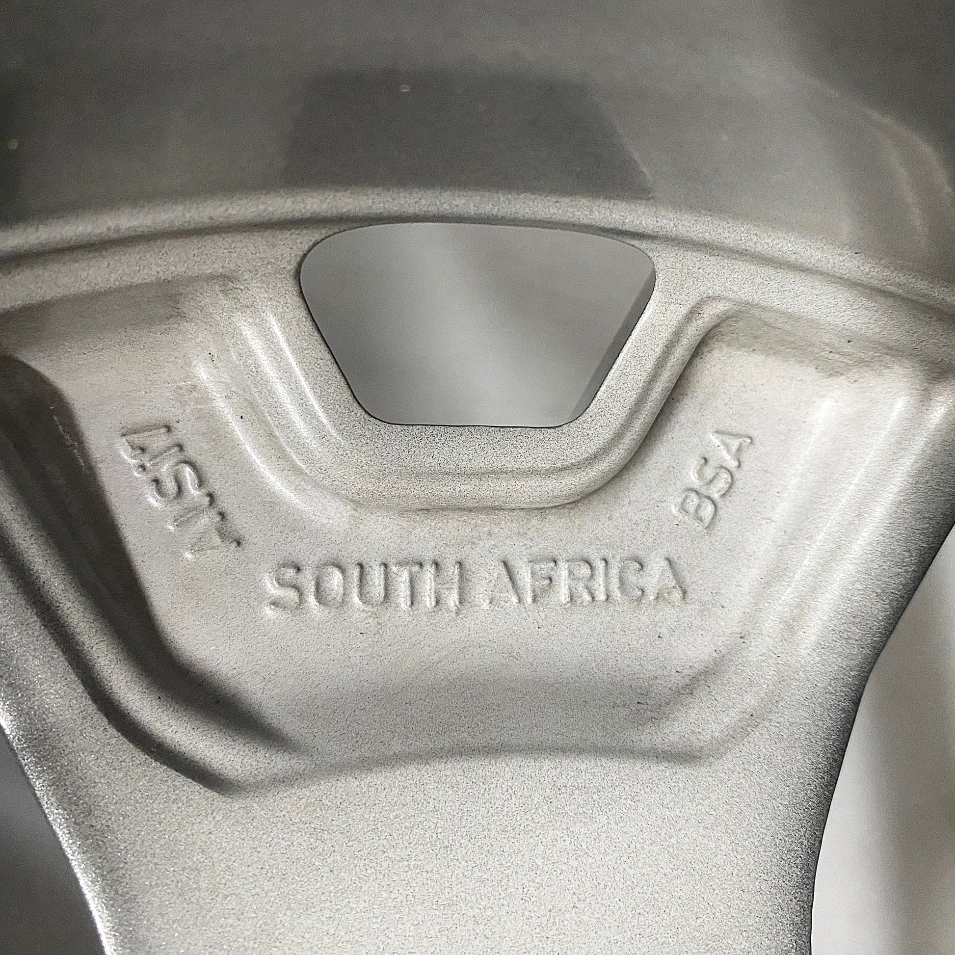 R1WC1007B1AK,2795217