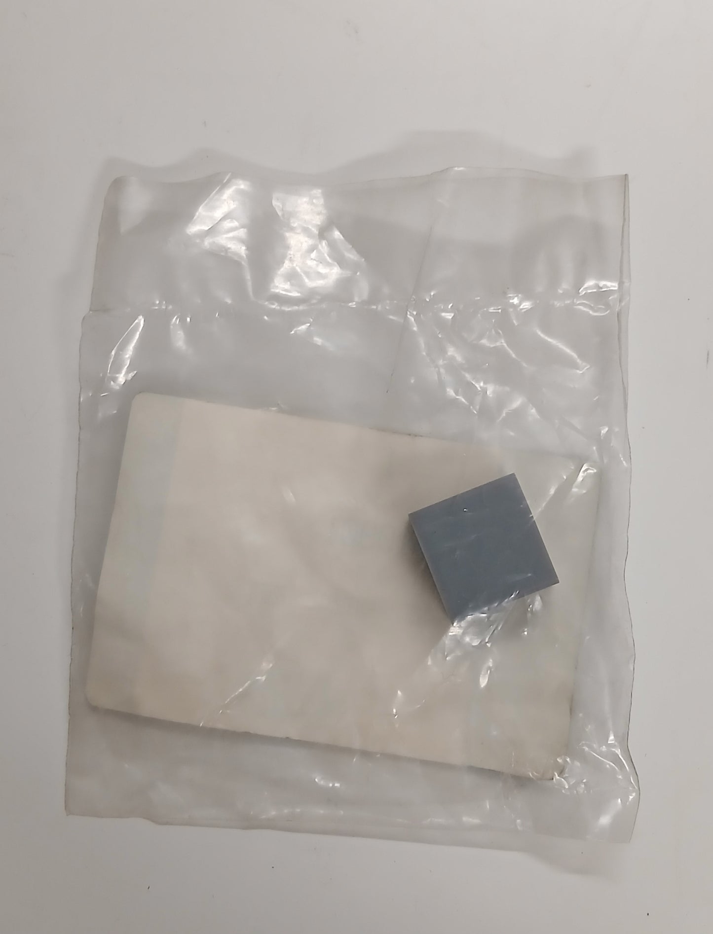 LR010901