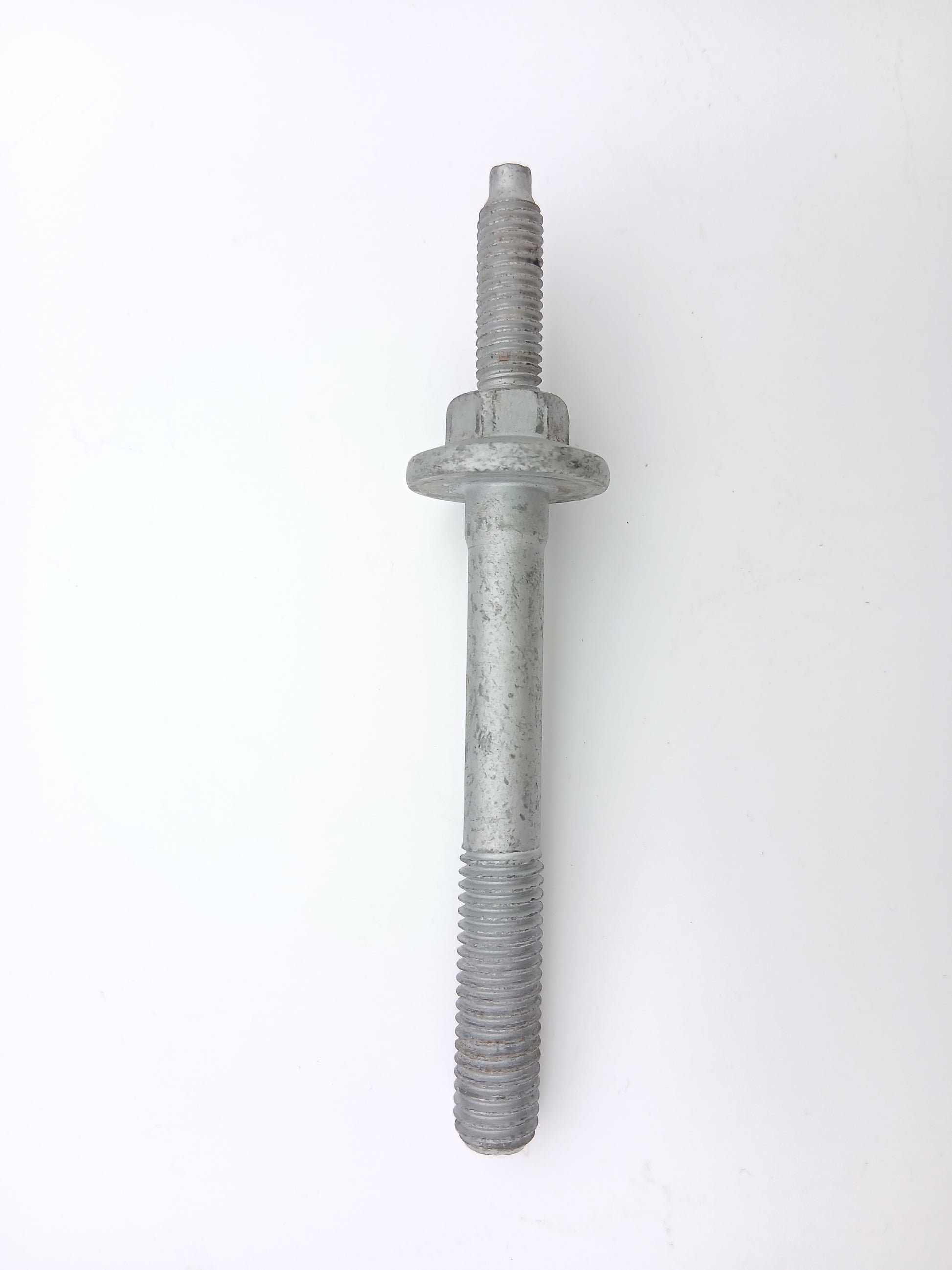 LR114071,J9C13875