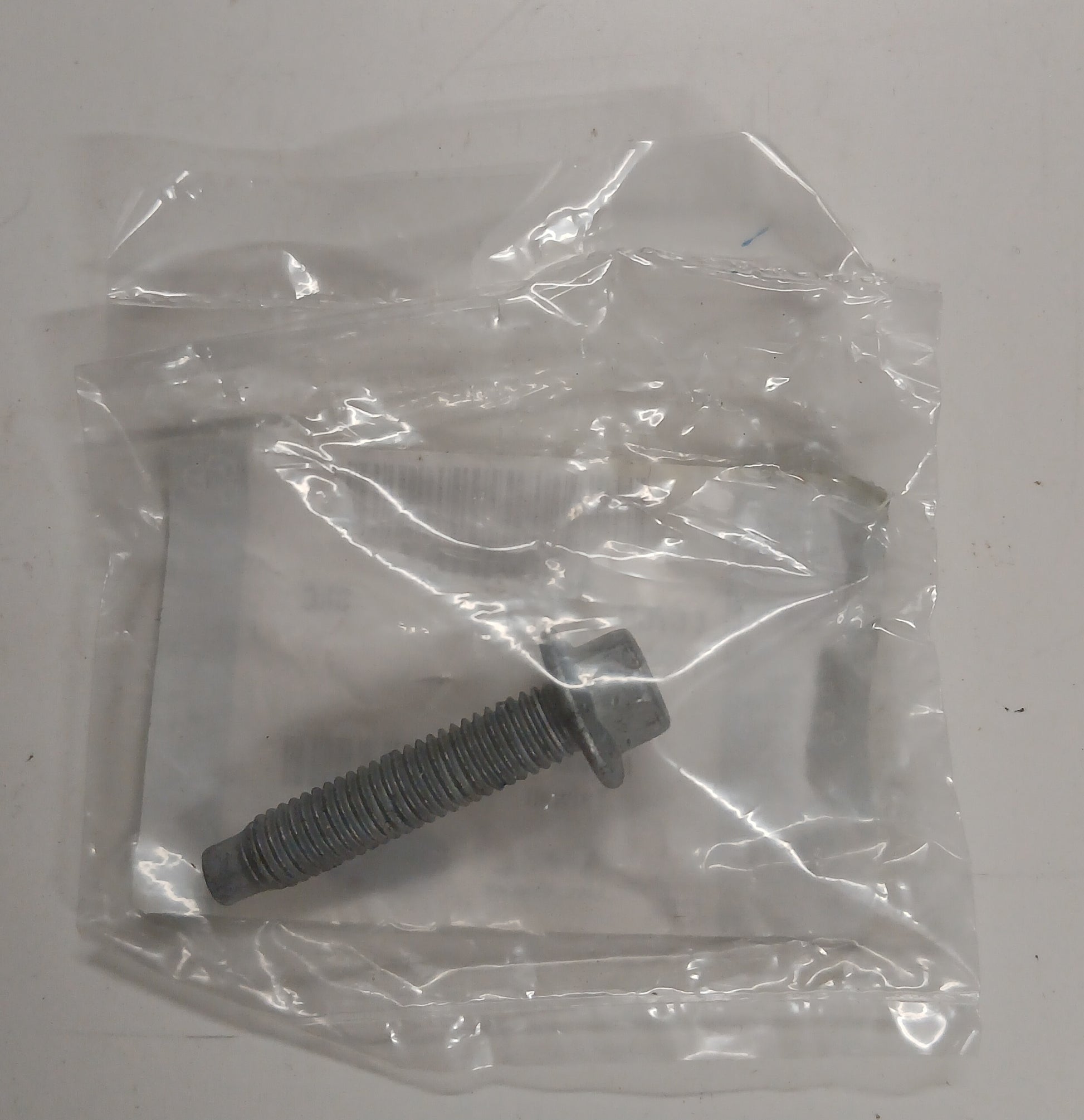 LR049187