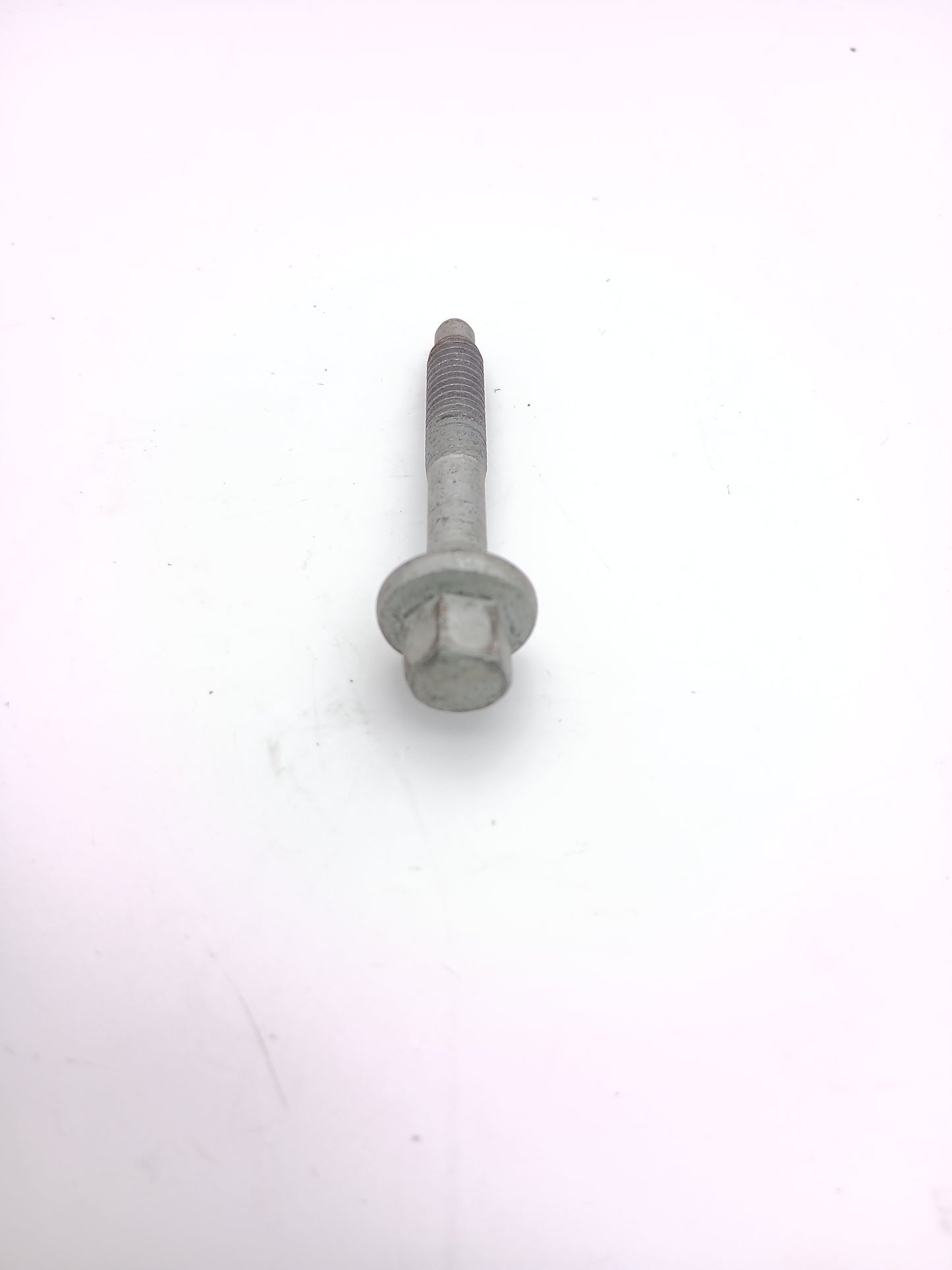 LR032108,C2S44881,AJ813158,1387730