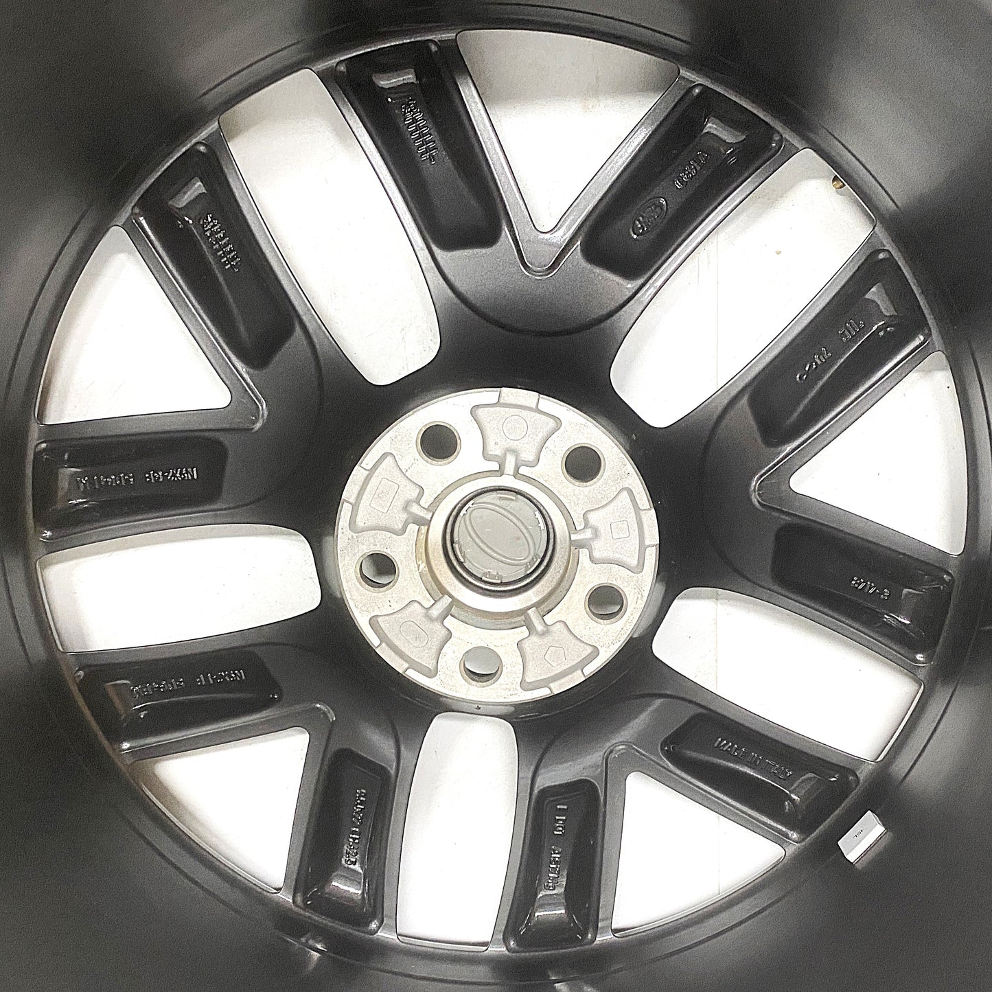 LR167054