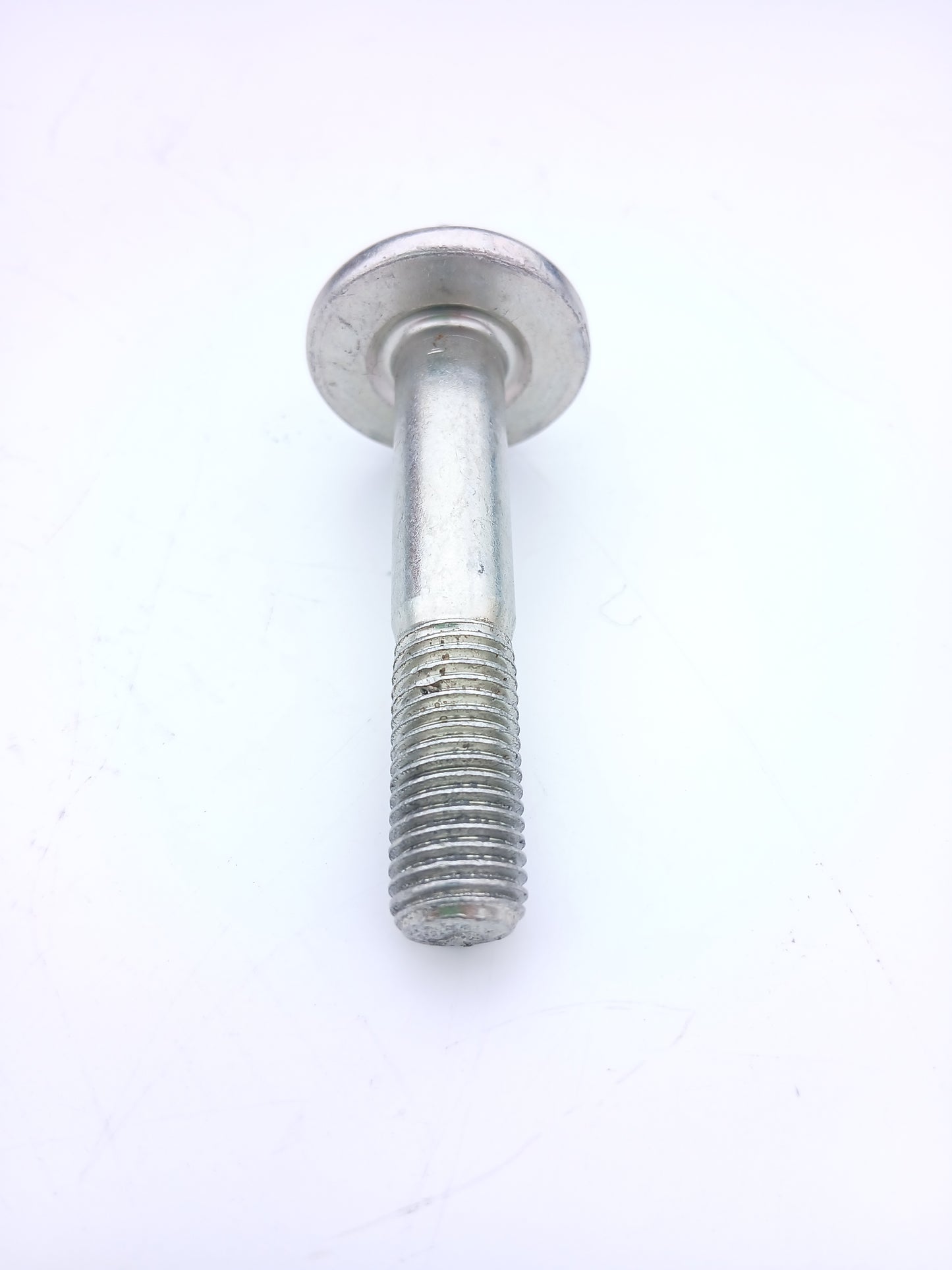 XR858485,LR025516