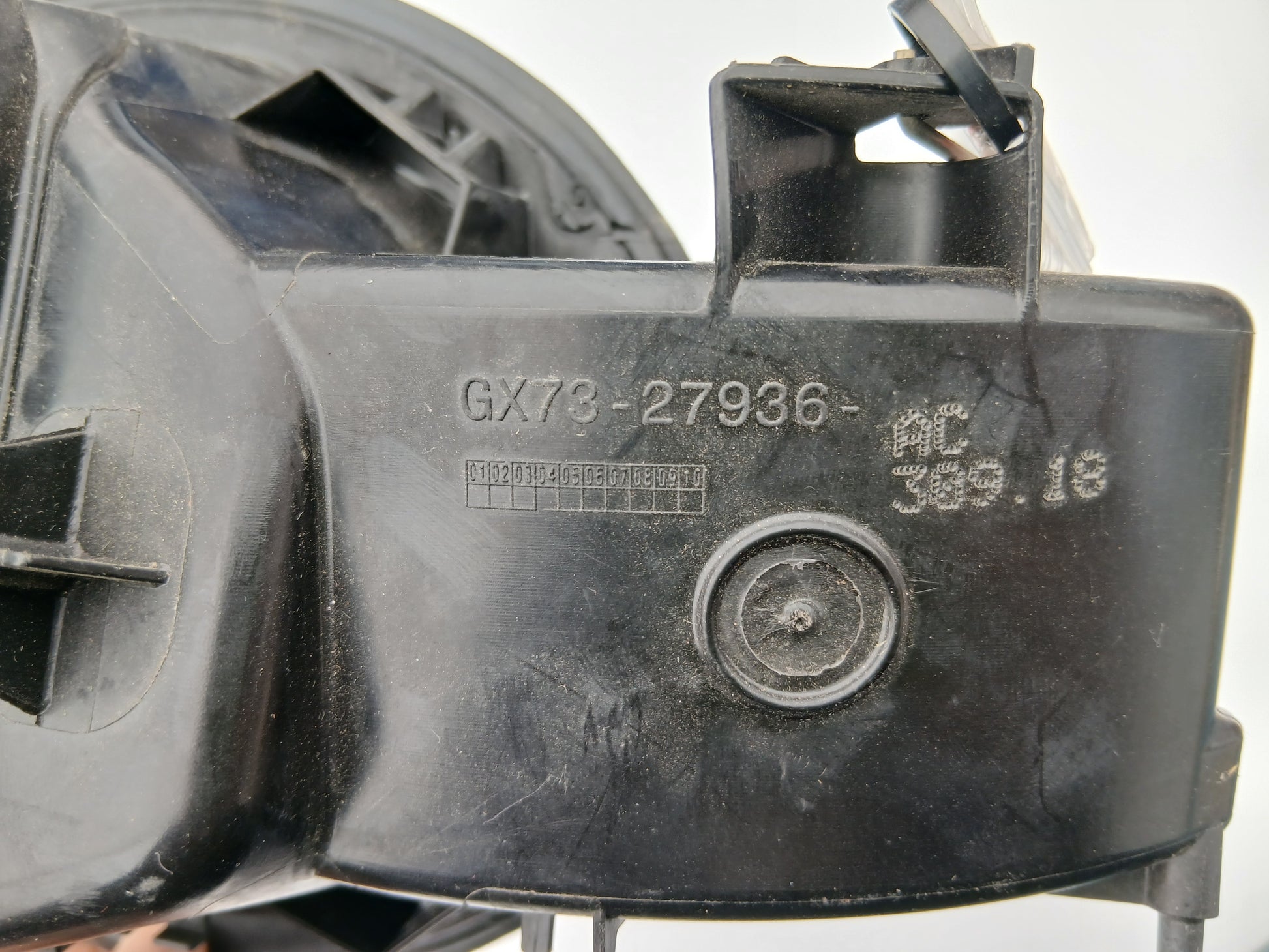 T2H23818,T2H1145
