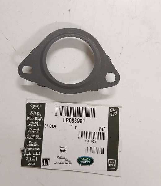 T4N15215,LR083961