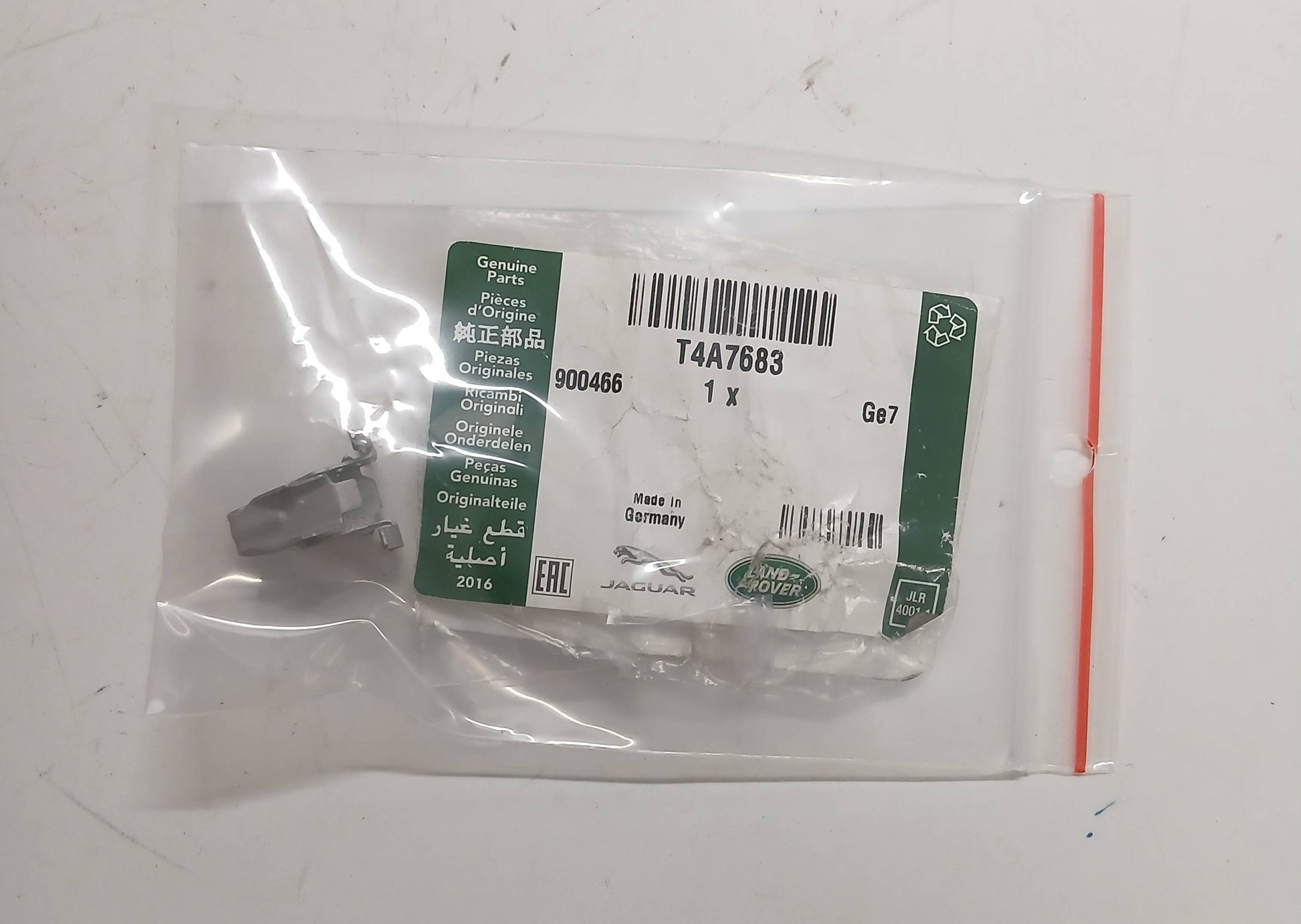 T4A7683,LR062158