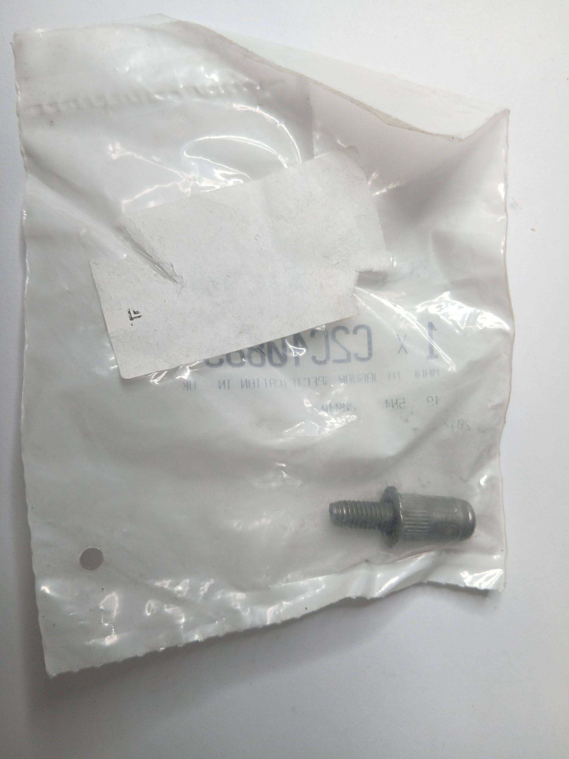LR033007,C2C40883