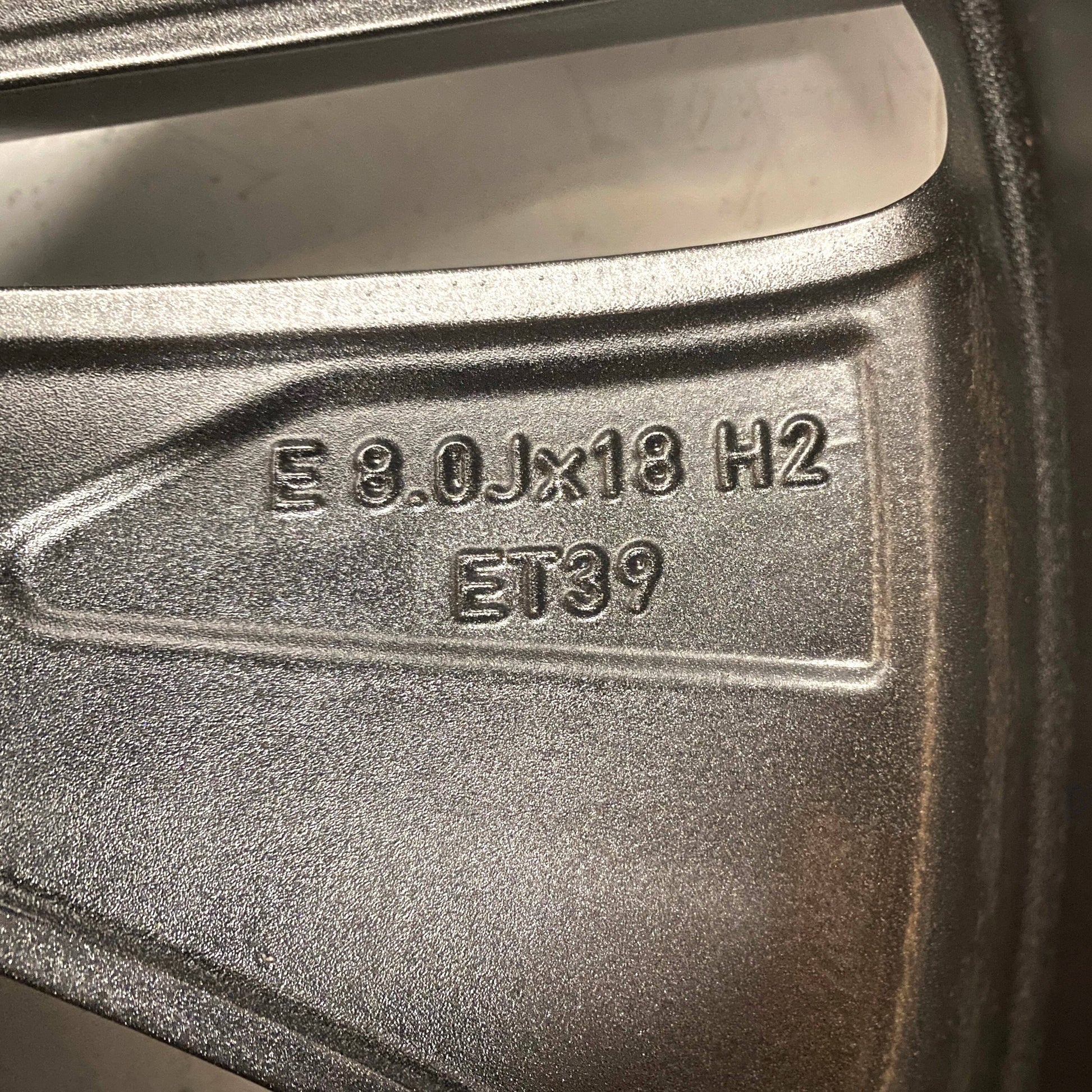 4K0601025B
