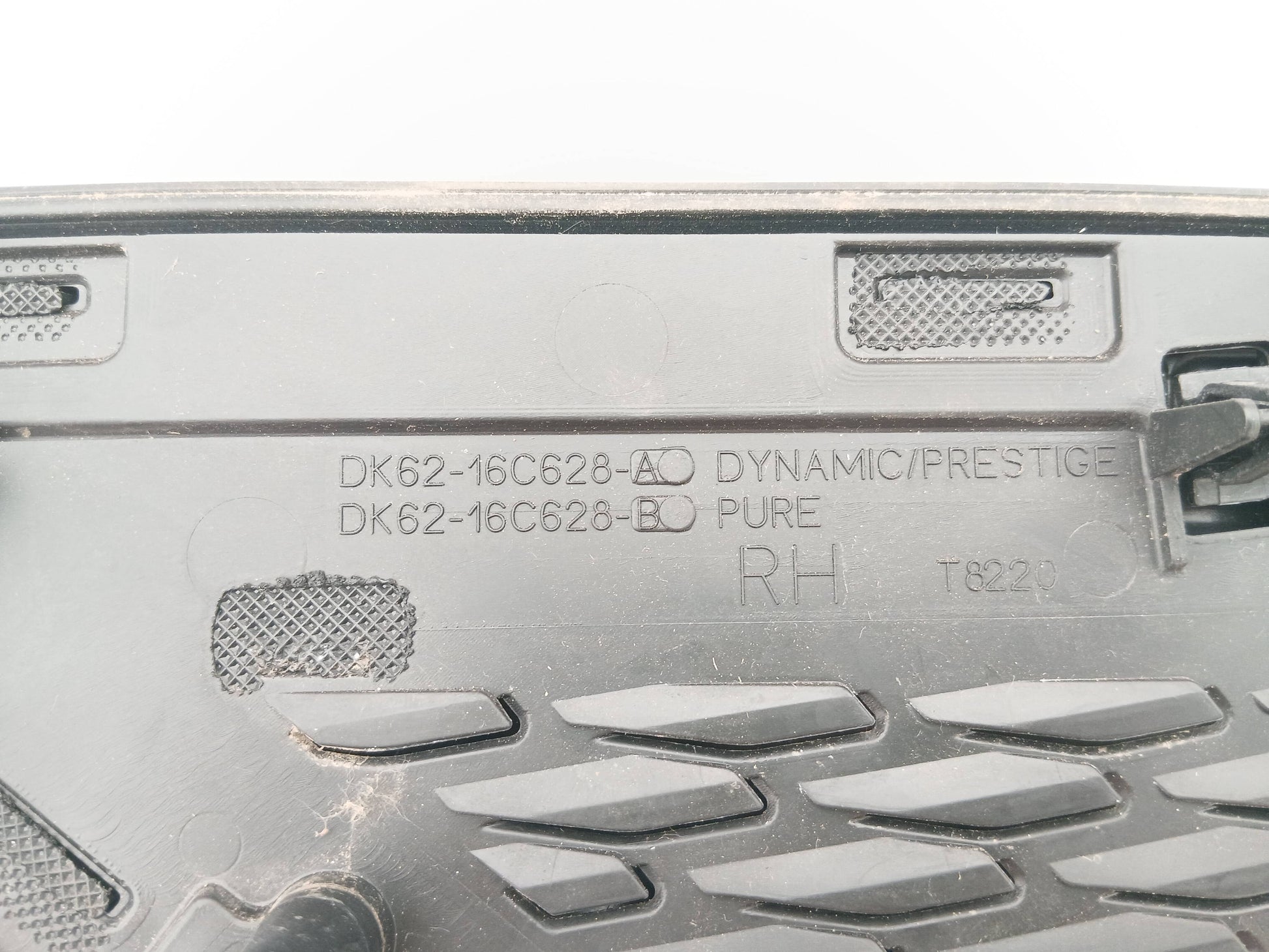 LR052980,LR044146