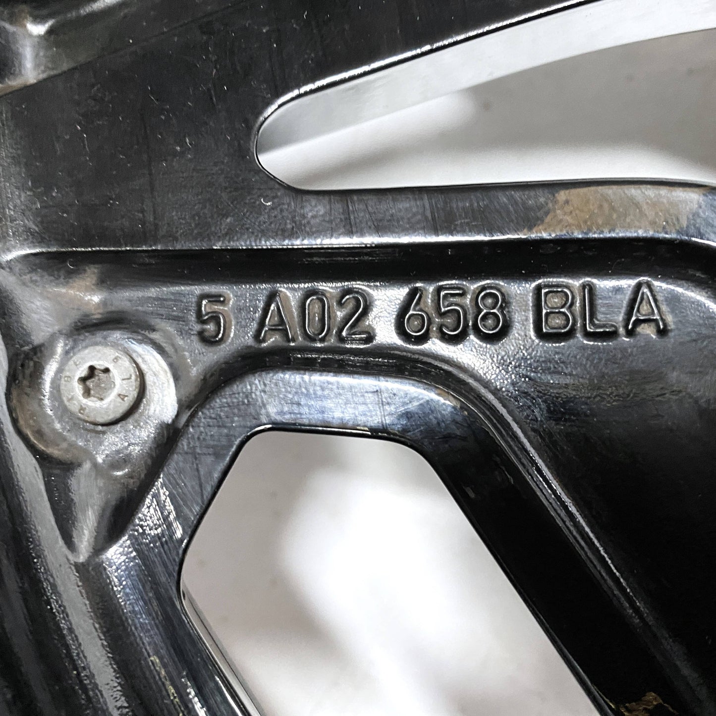 5A02658BLA