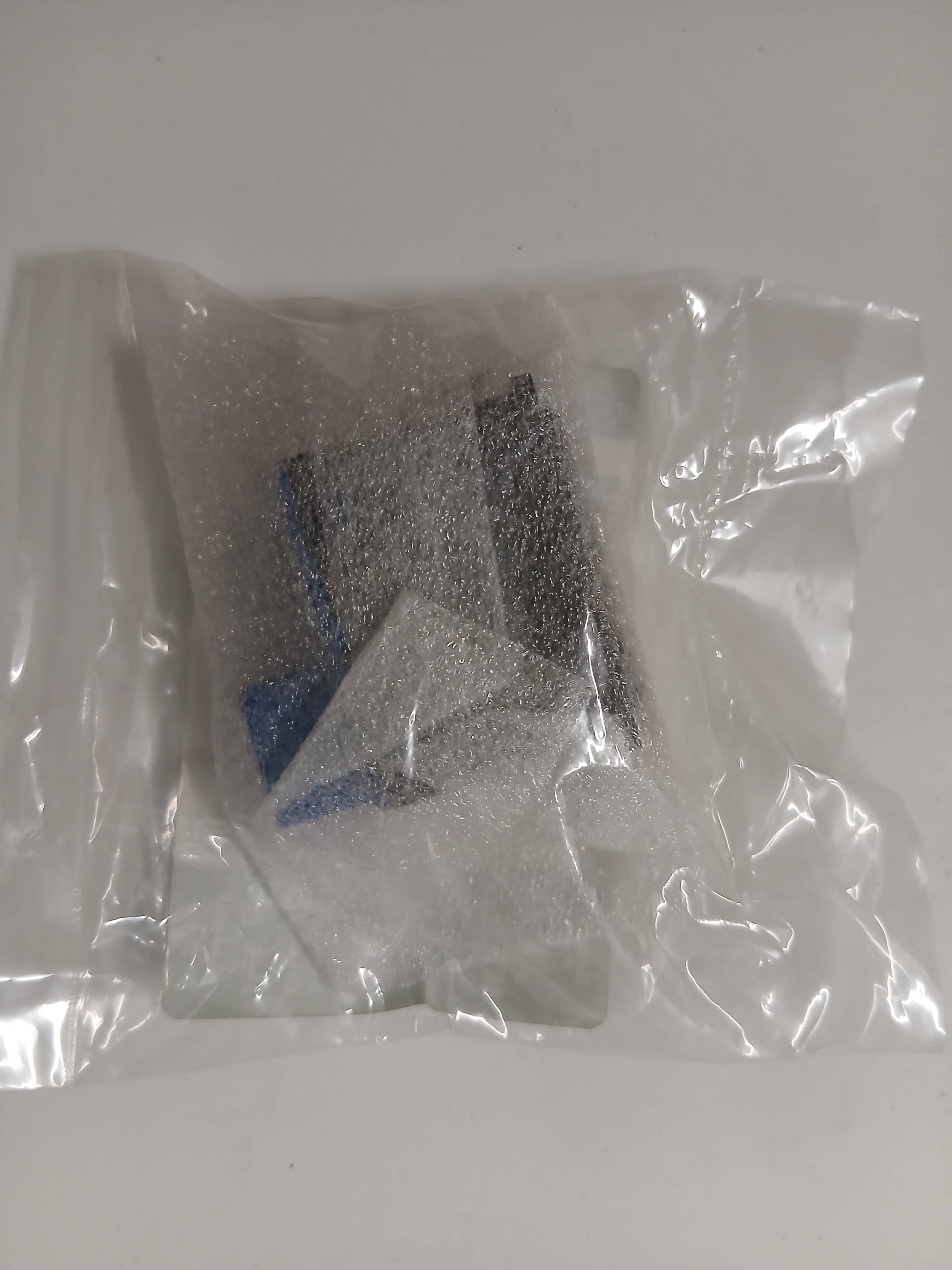 YXL000010PUY