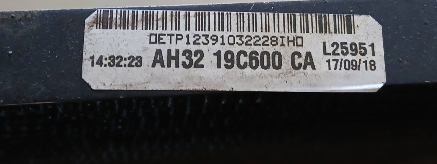 LR018405