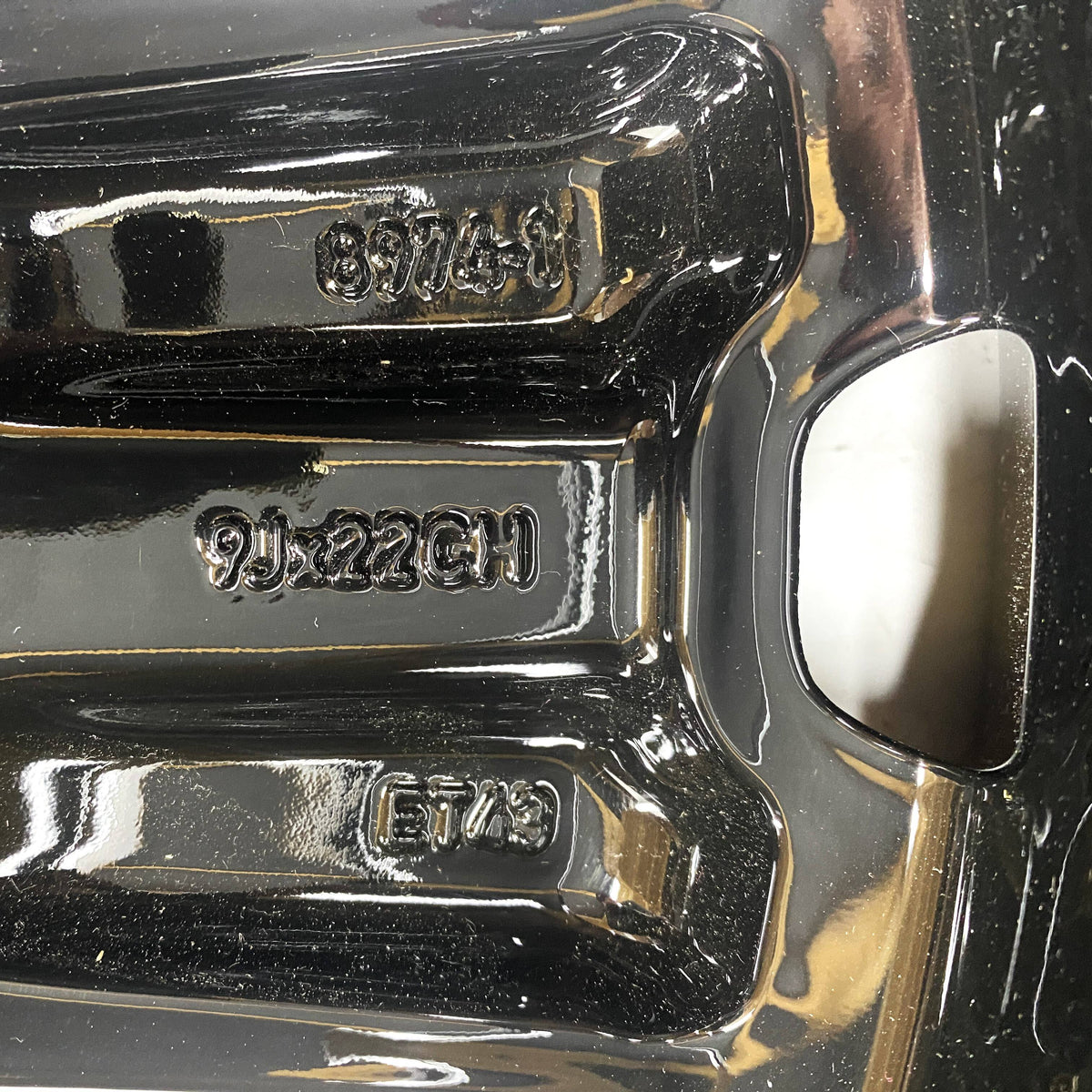 605123465